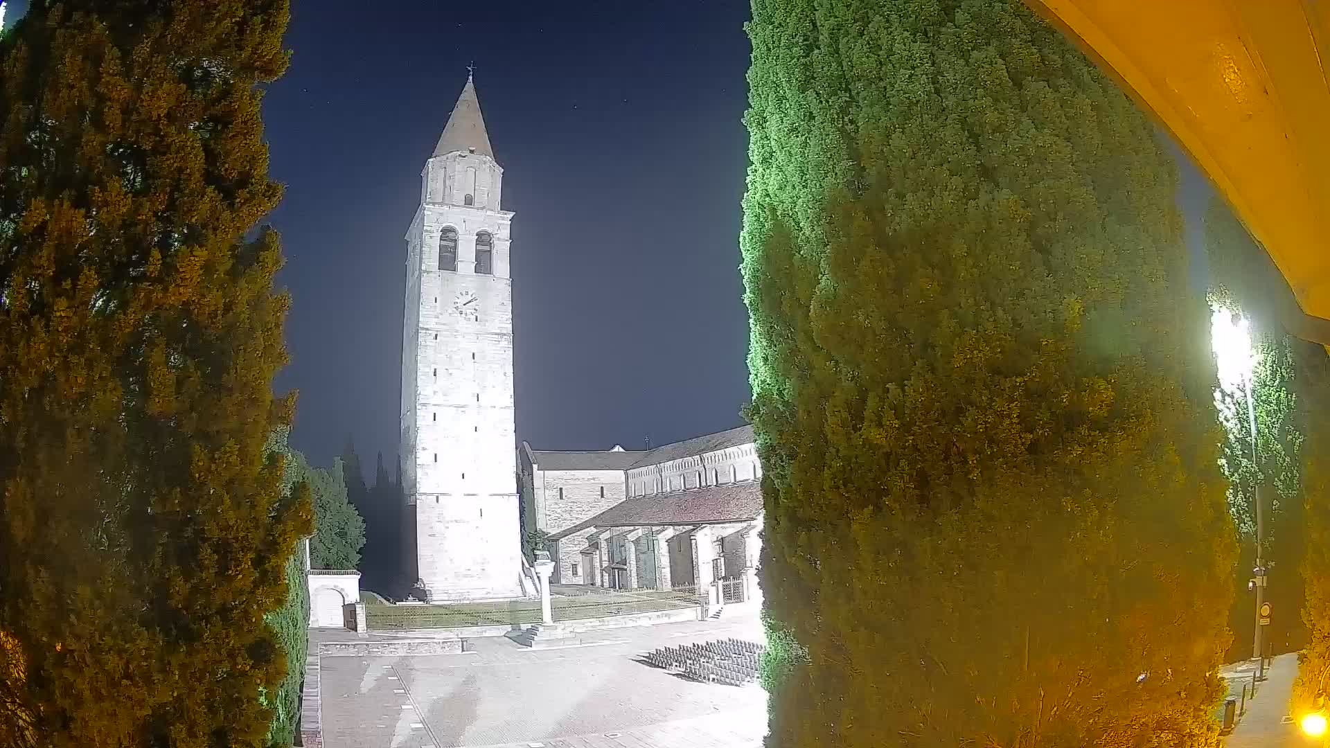 Akvileja – trg Capitolo