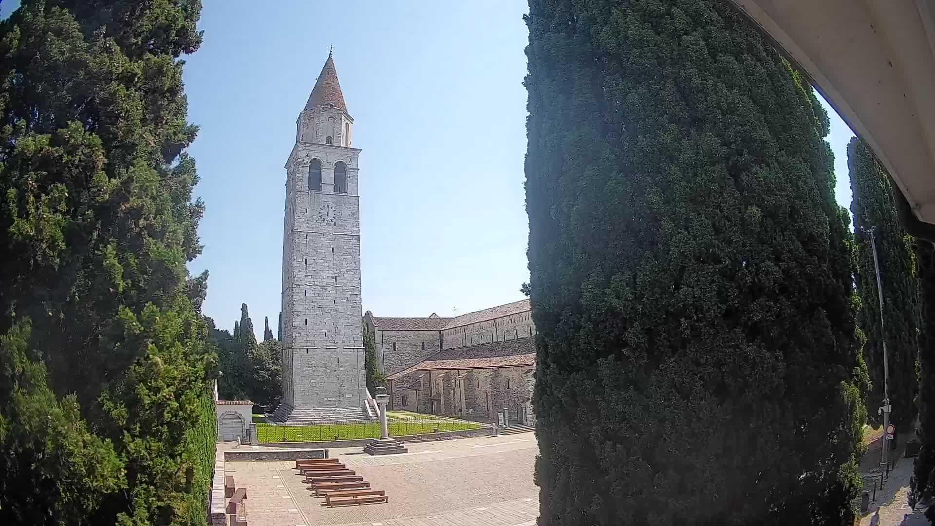 Akvileja – trg Capitolo