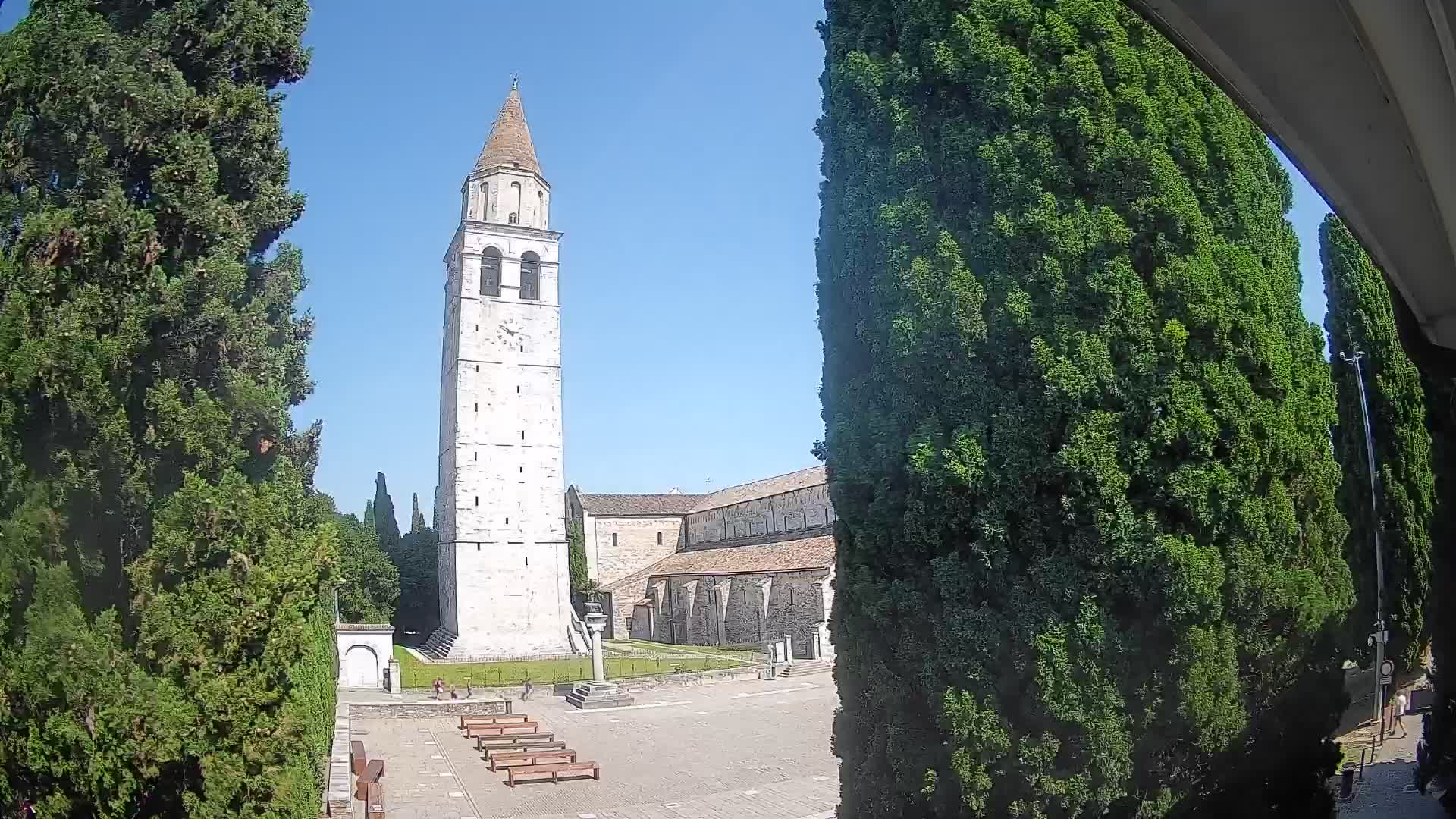 Akvileja – trg Capitolo