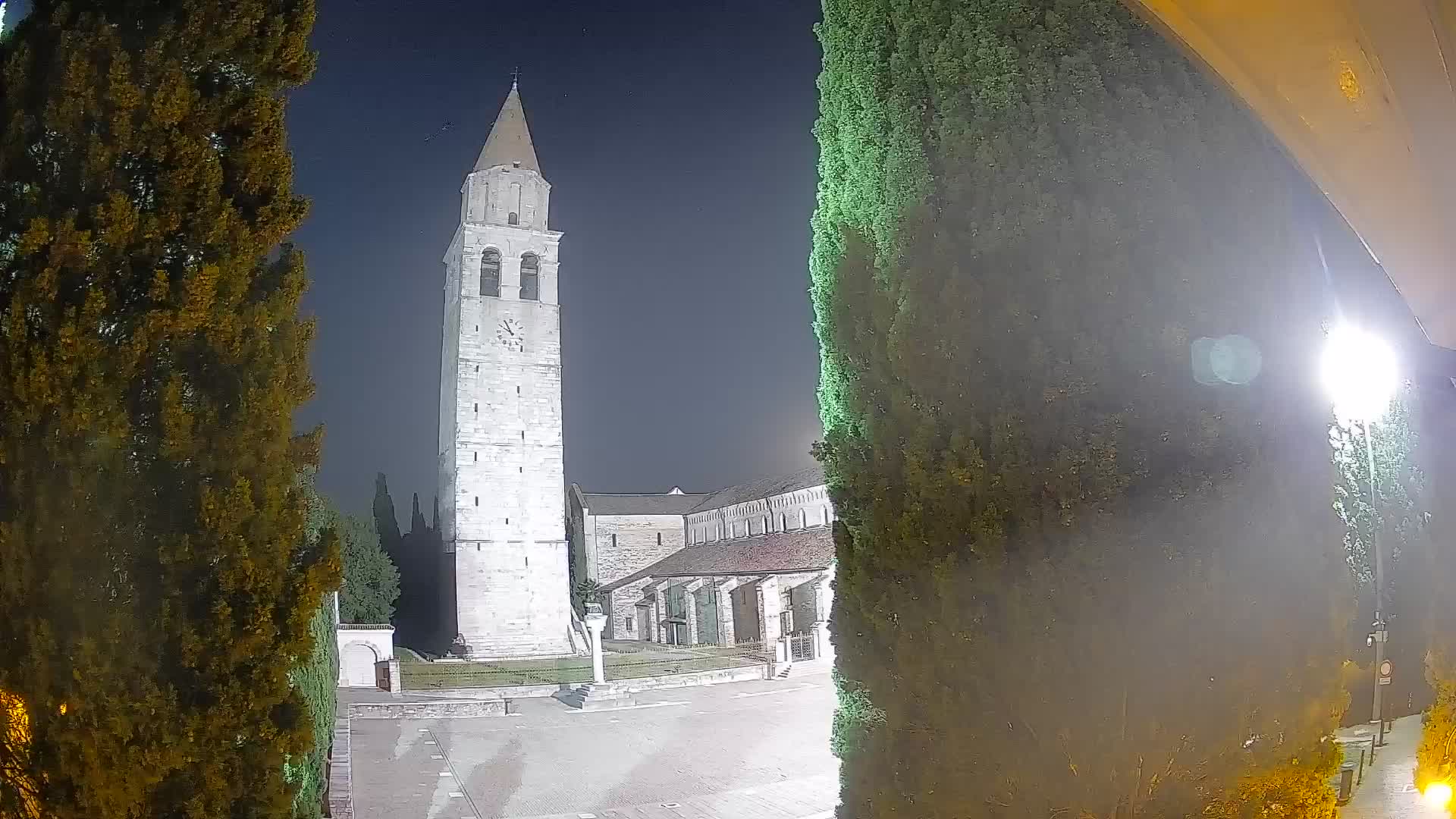 Akvileja – trg Capitolo