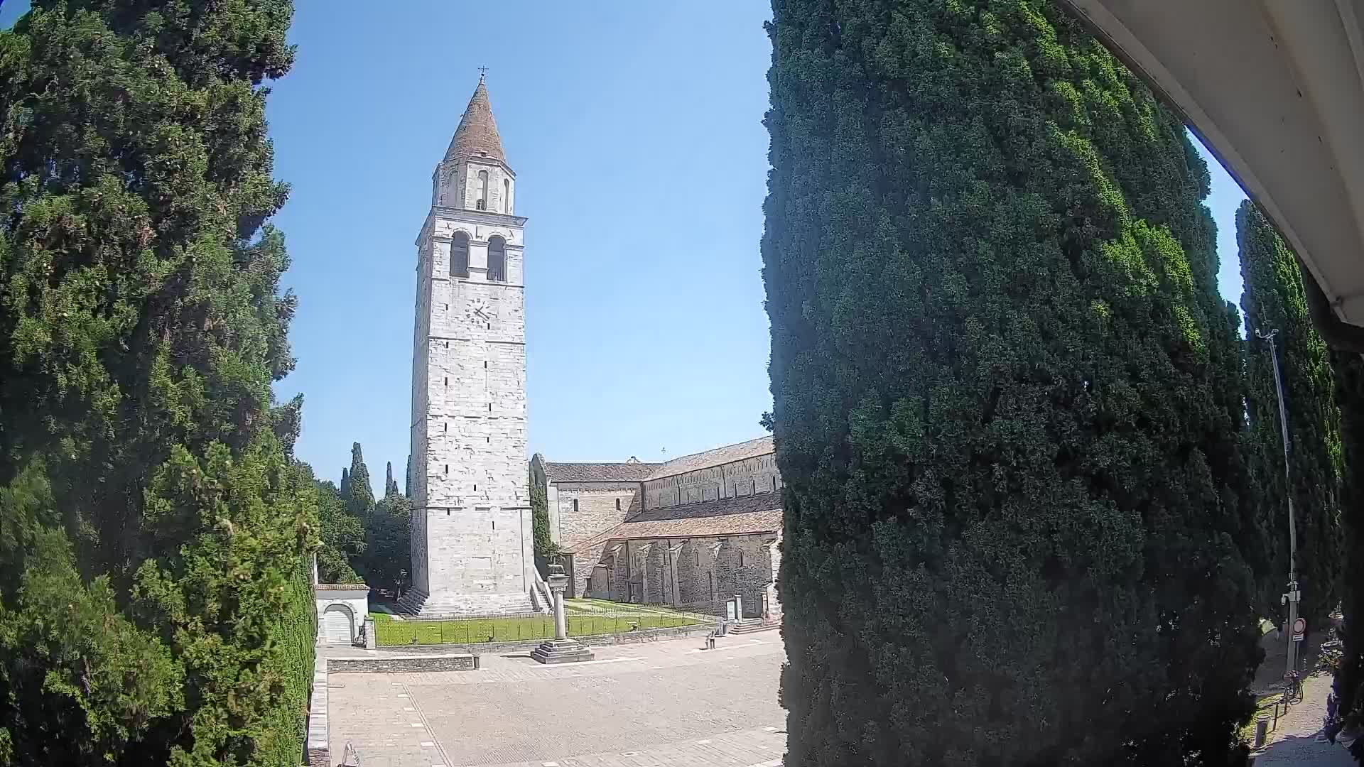 Akvileja – trg Capitolo