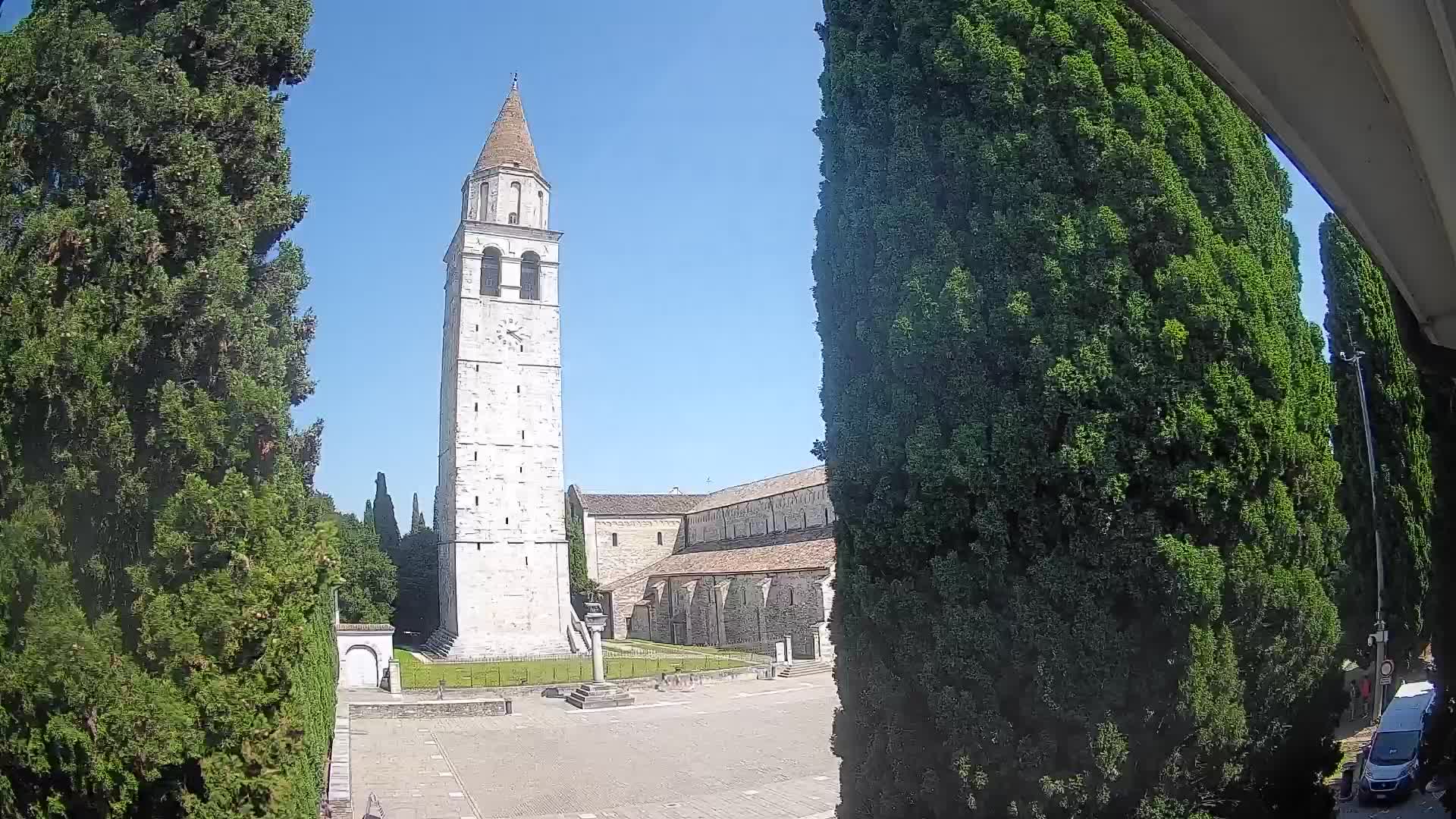 Akvileja – trg Capitolo