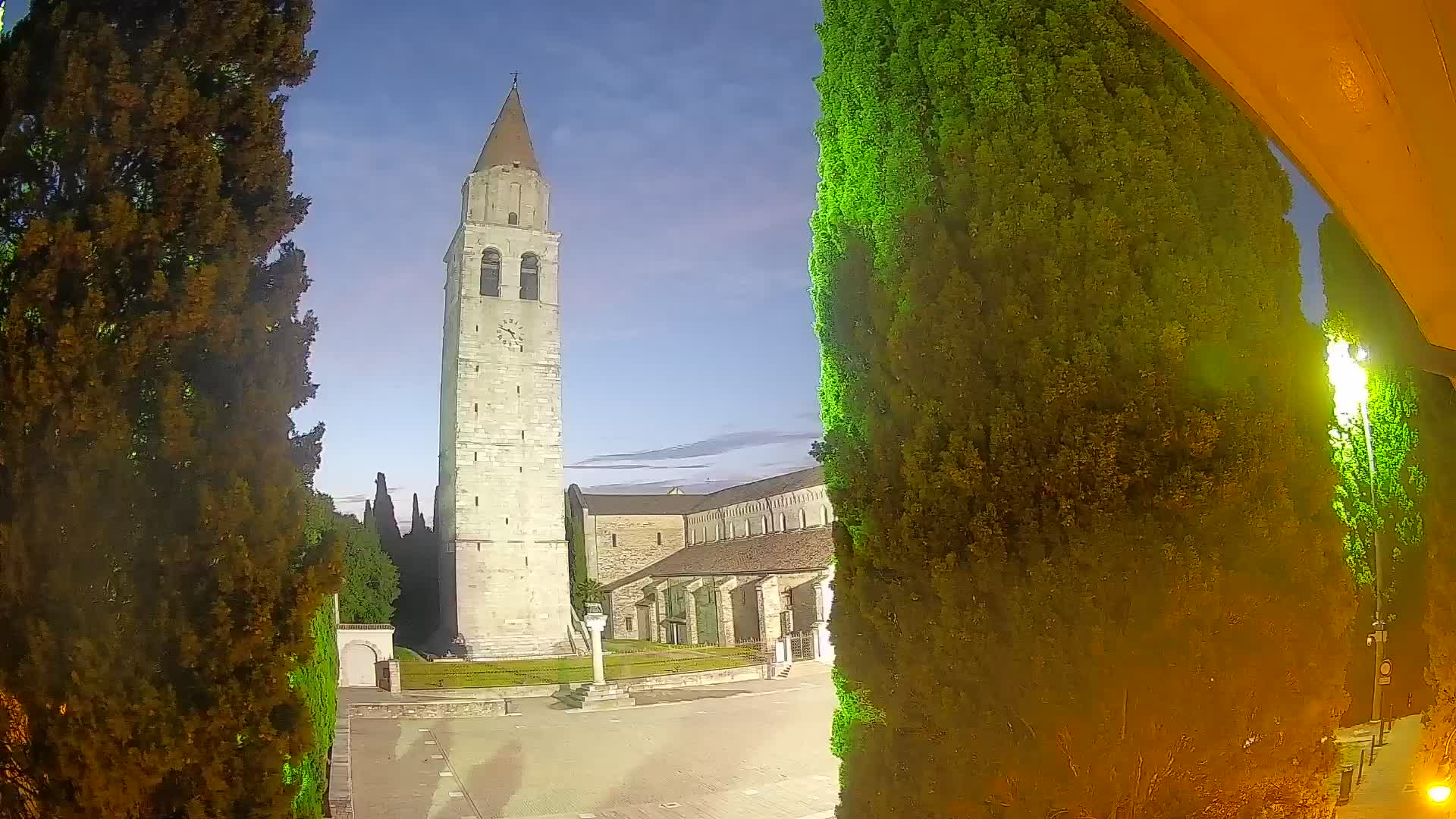 Akvileja – trg Capitolo