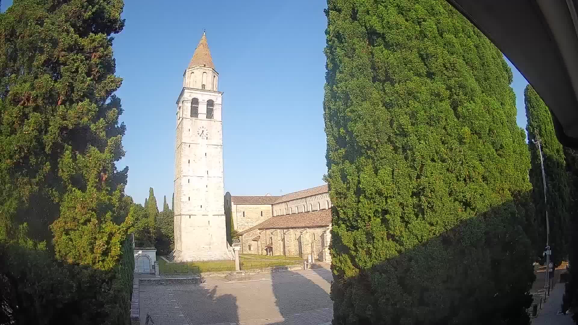Akvileja – trg Capitolo