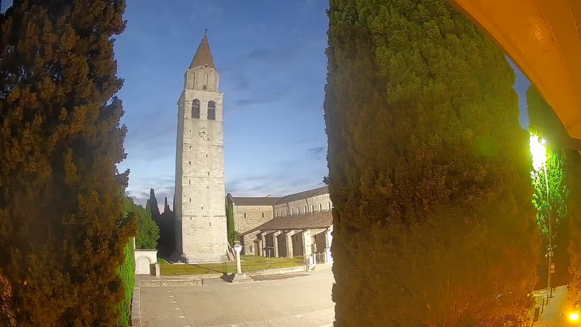 Akvileja – trg Capitolo