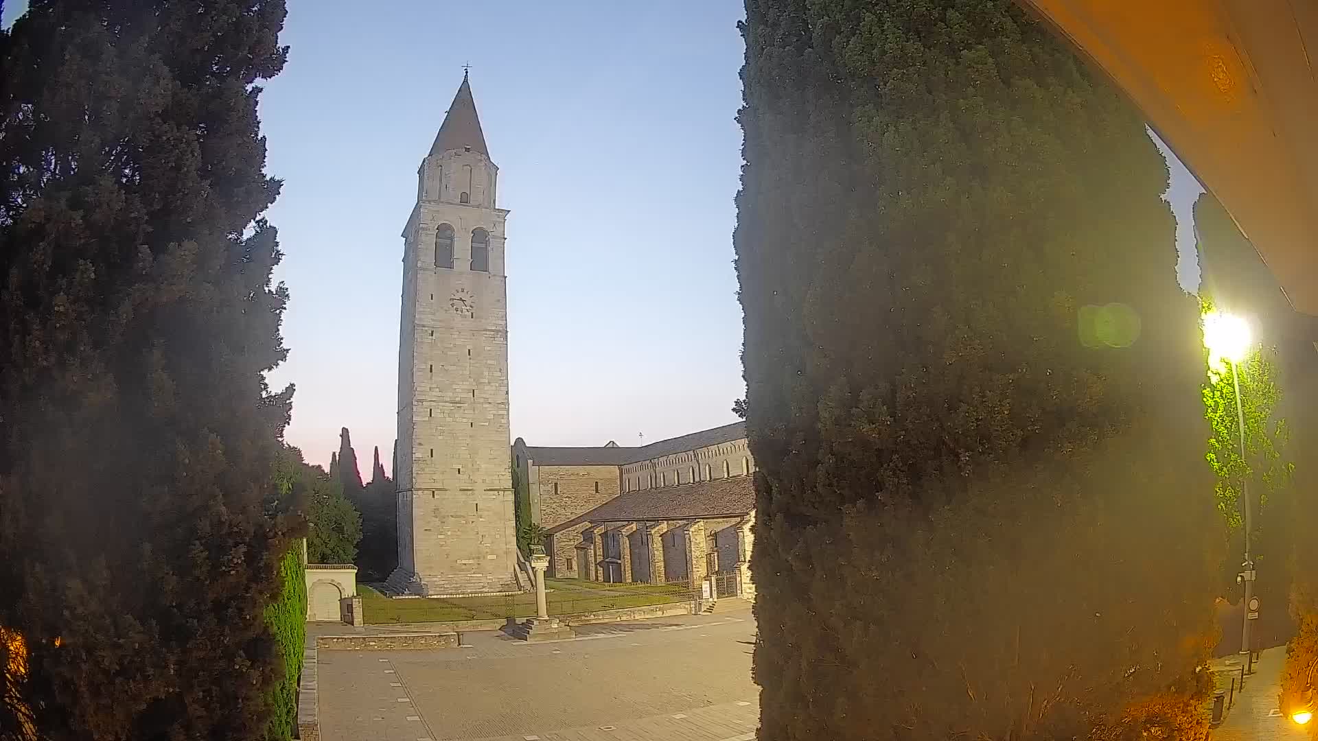 Akvileja – trg Capitolo