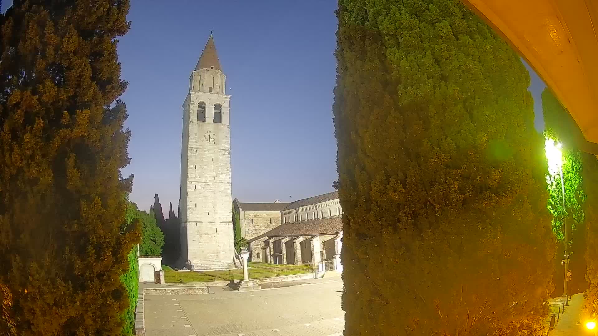 Akvileja – trg Capitolo