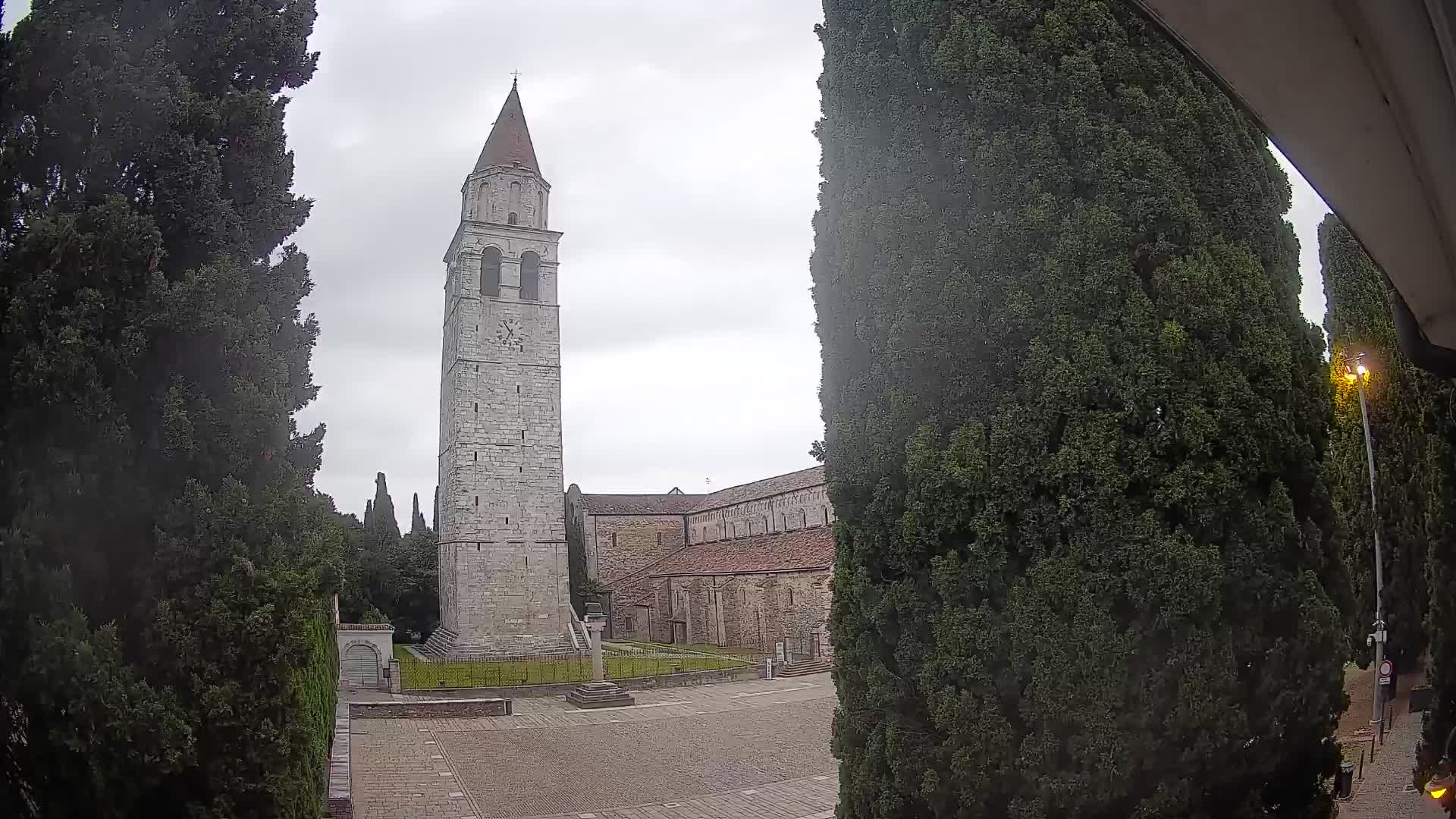 Akvileja – trg Capitolo