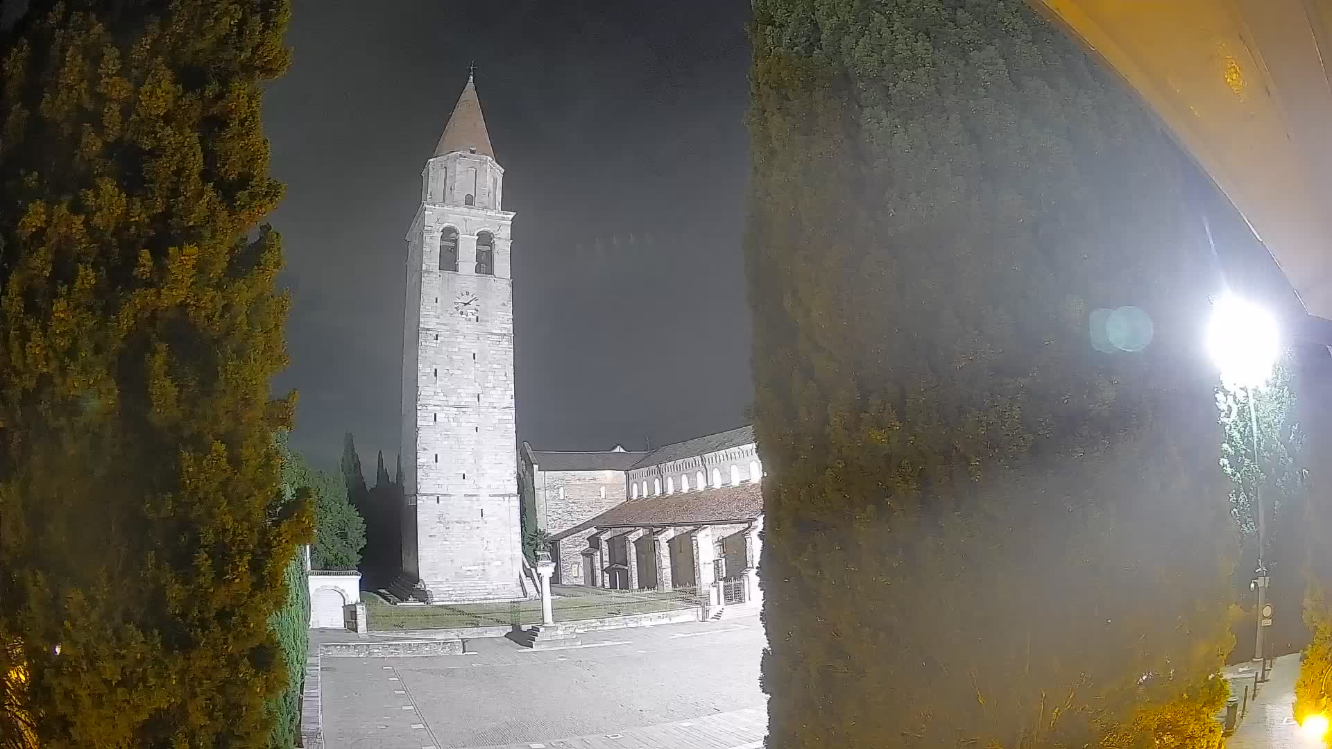 Akvileja – trg Capitolo