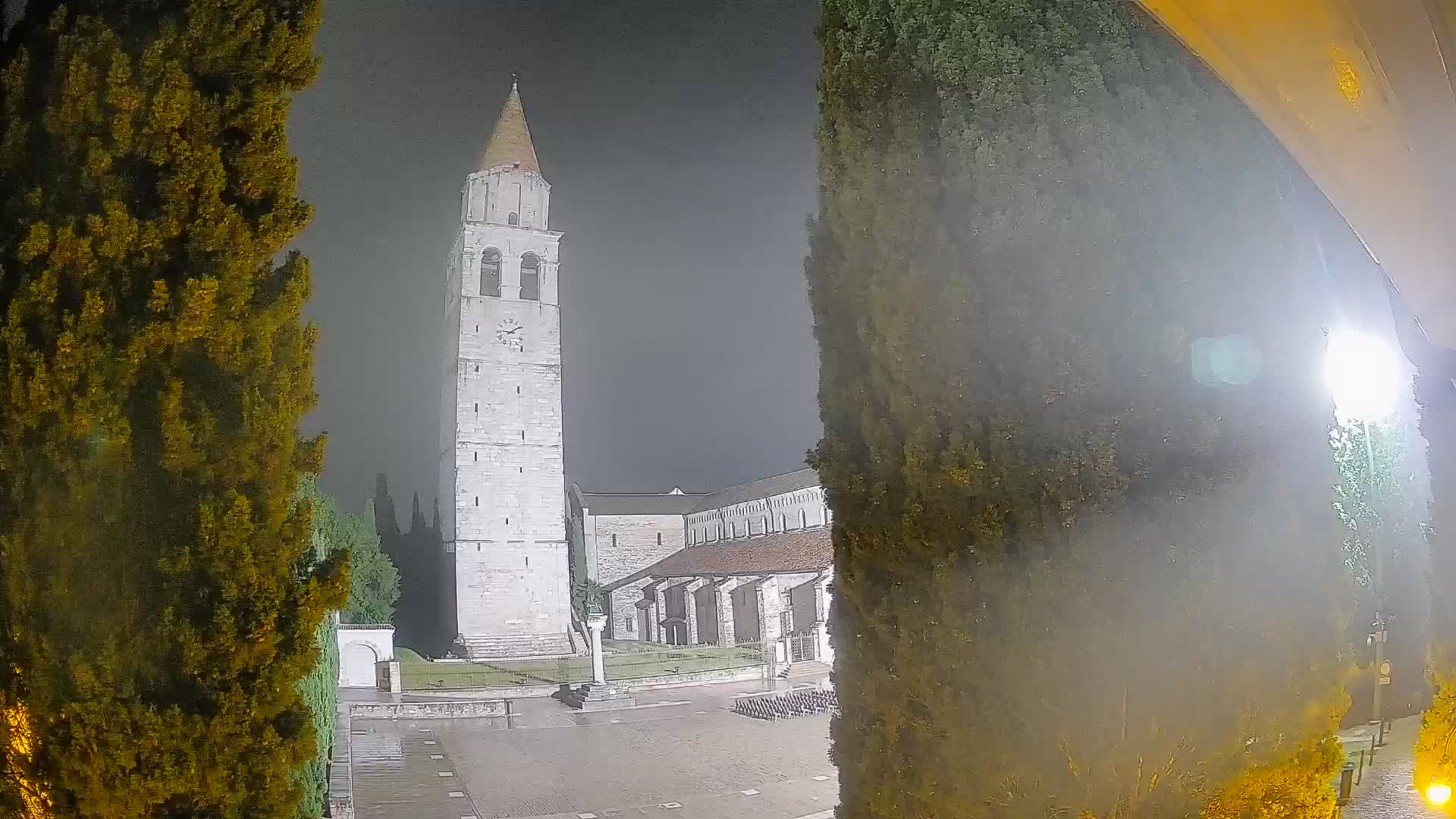 Akvileja – trg Capitolo
