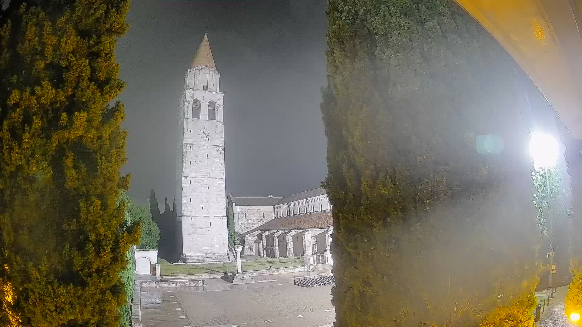 Akvileja – trg Capitolo
