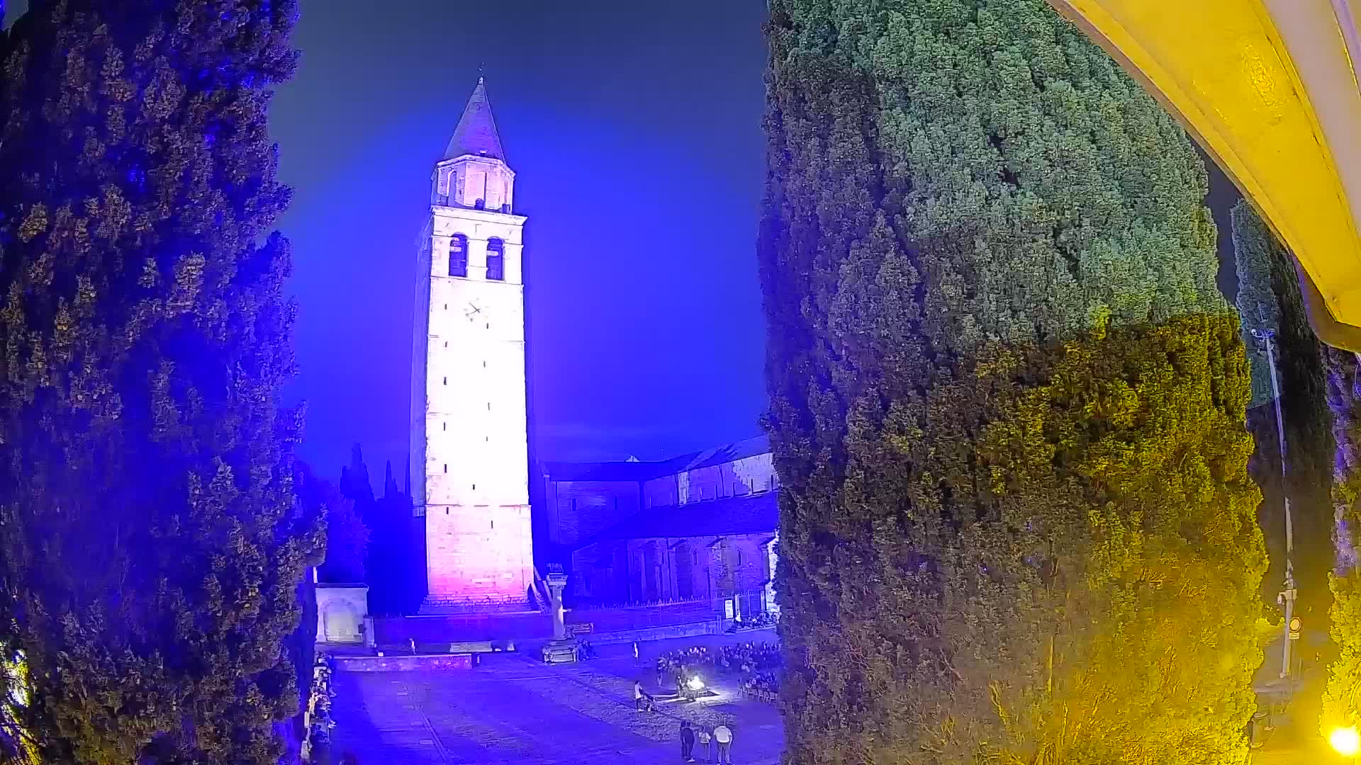Akvileja – trg Capitolo