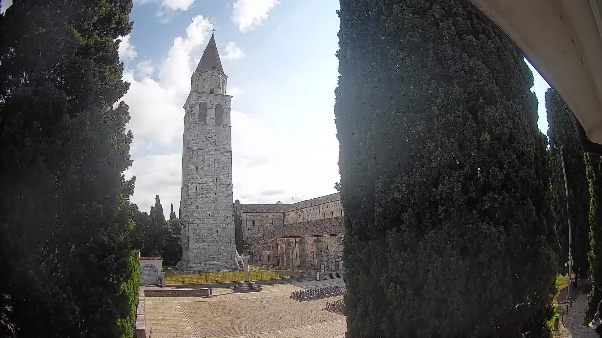 Akvileja – trg Capitolo