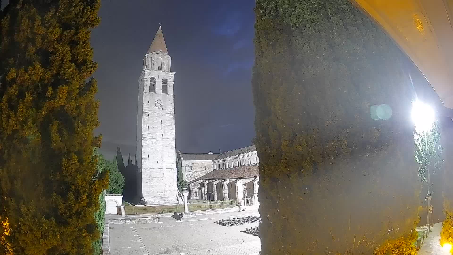 Akvileja – trg Capitolo