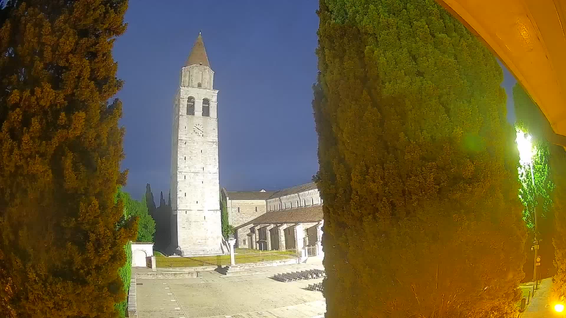 Akvileja – trg Capitolo