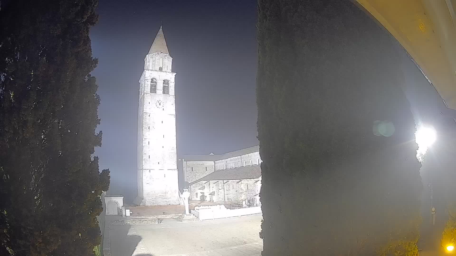 Akvileja – trg Capitolo