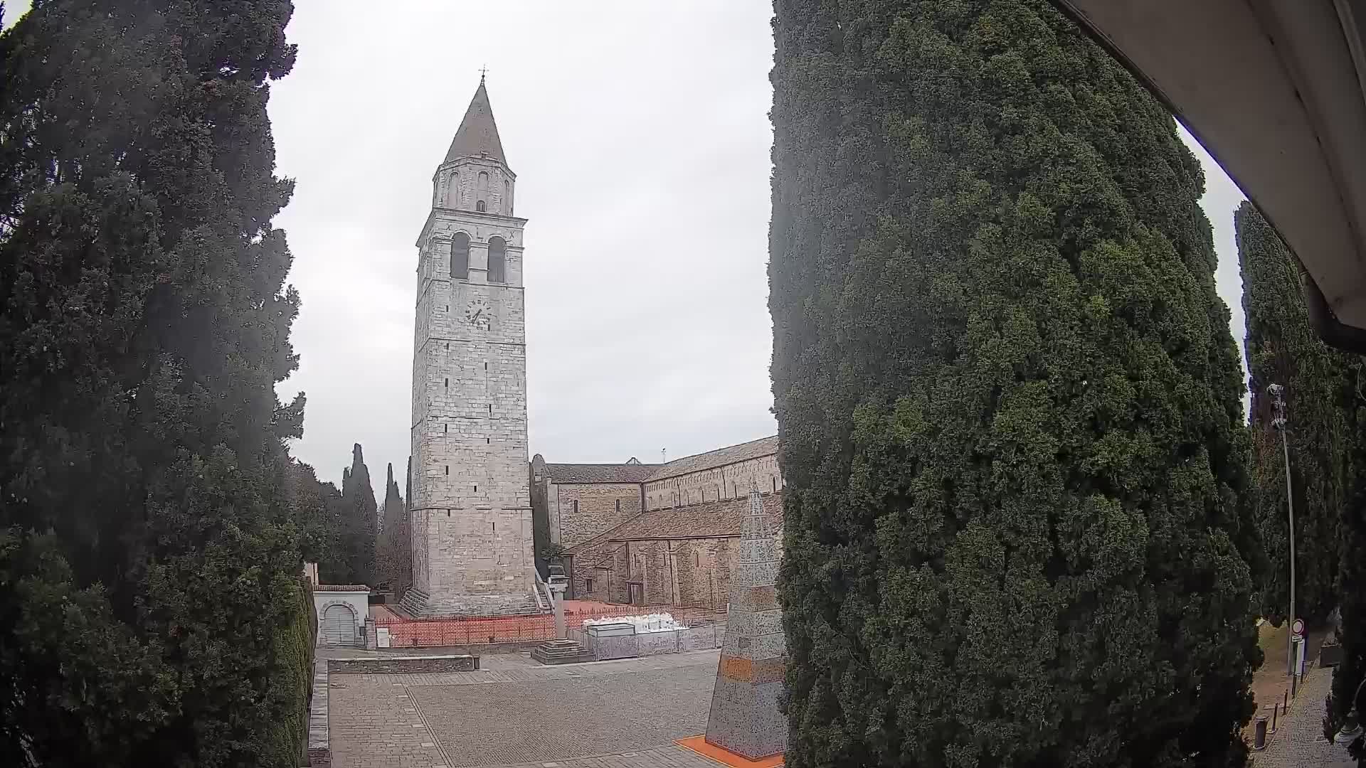 Akvileja – trg Capitolo