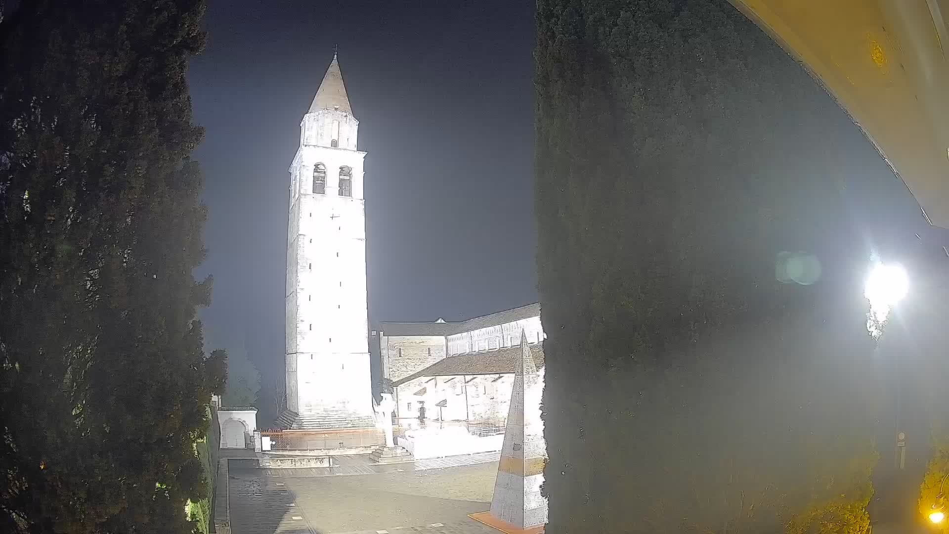 Akvileja – trg Capitolo