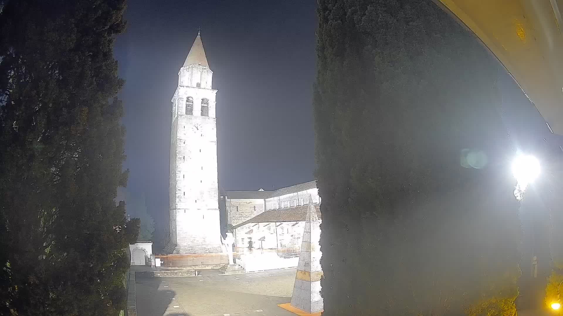 Akvileja – trg Capitolo