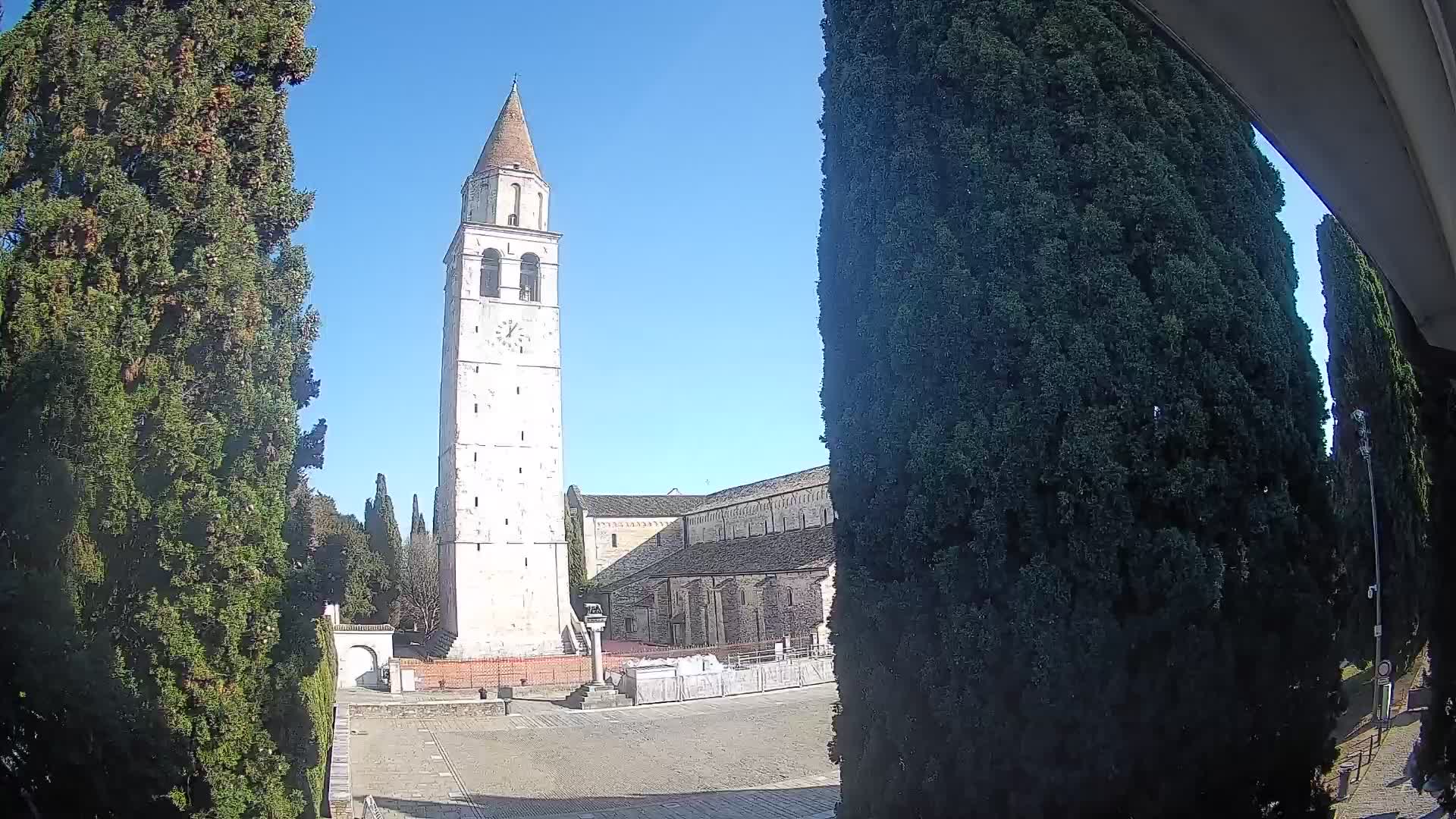 Akvileja – trg Capitolo