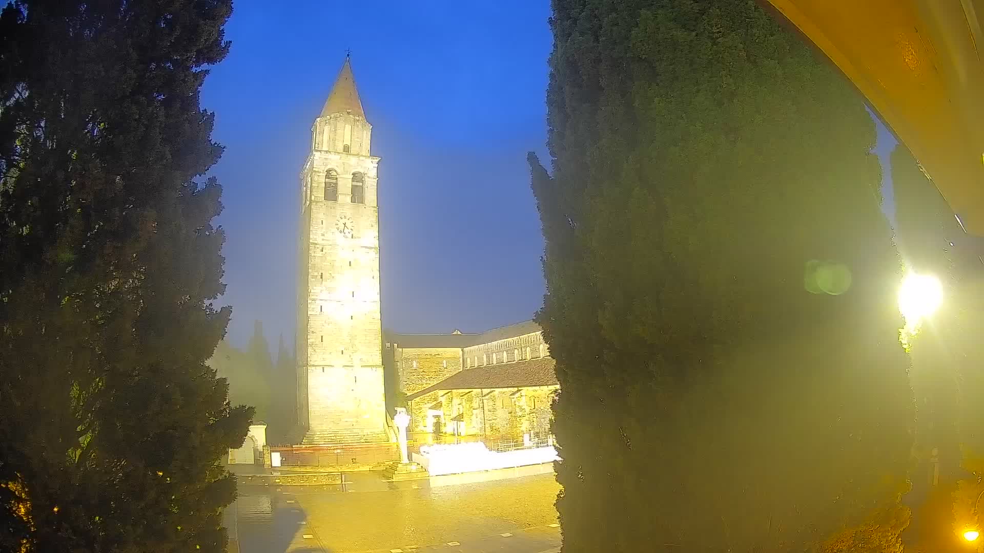 Akvileja – trg Capitolo