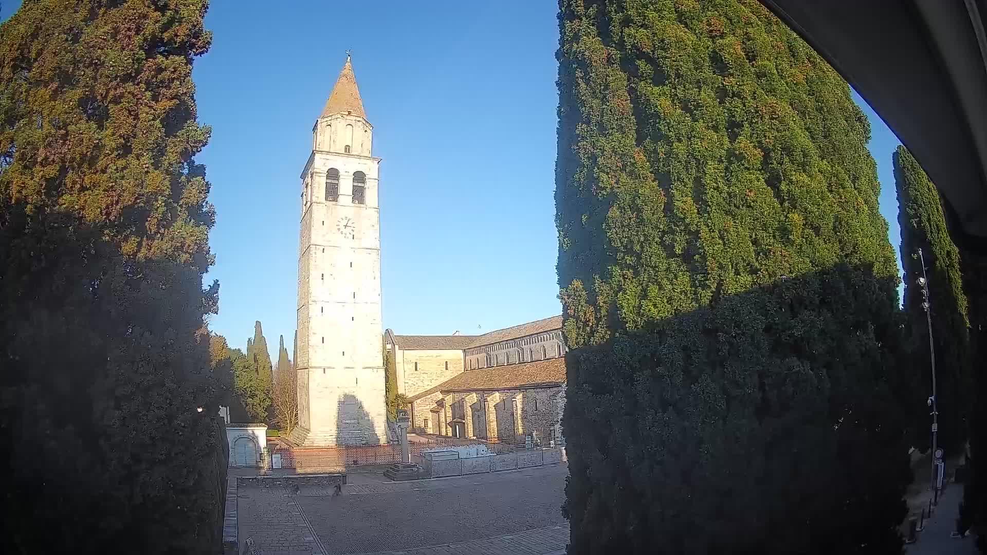 Akvileja – trg Capitolo