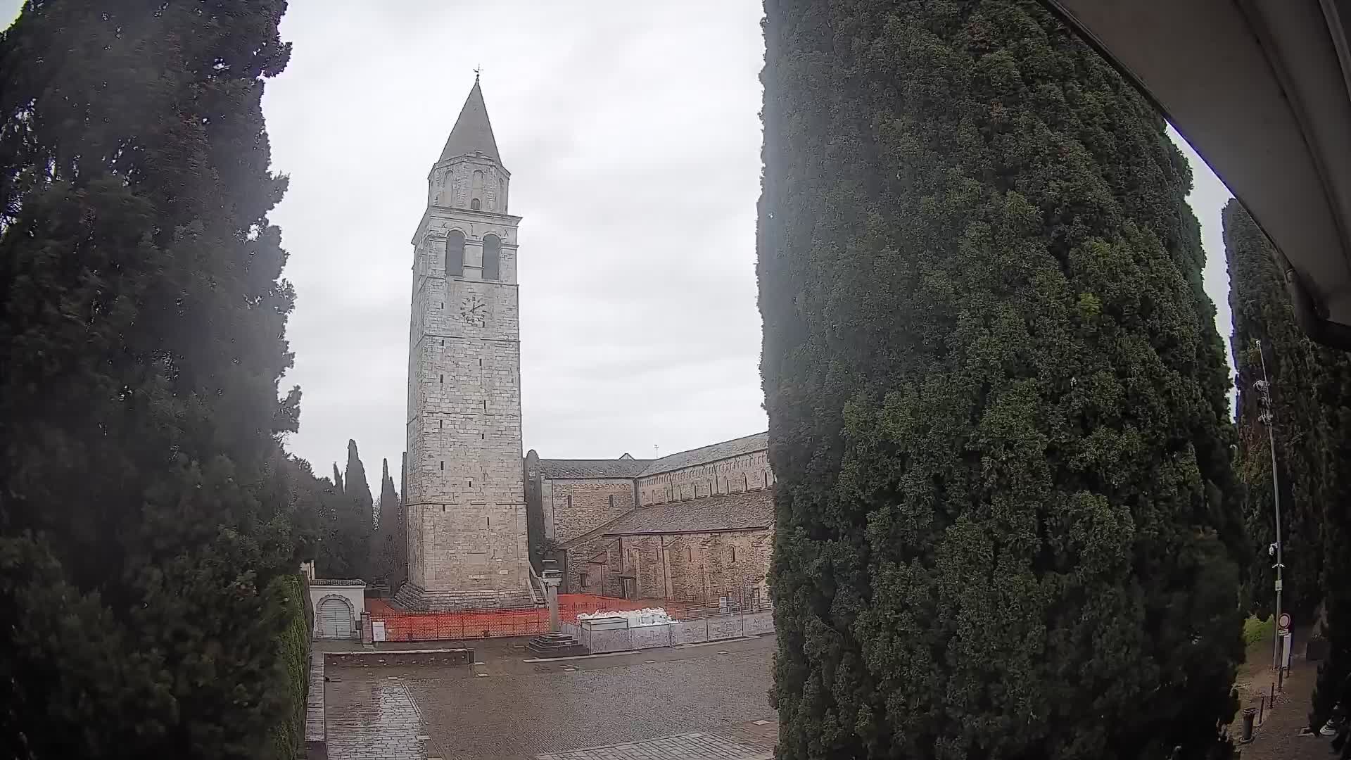 Akvileja – trg Capitolo