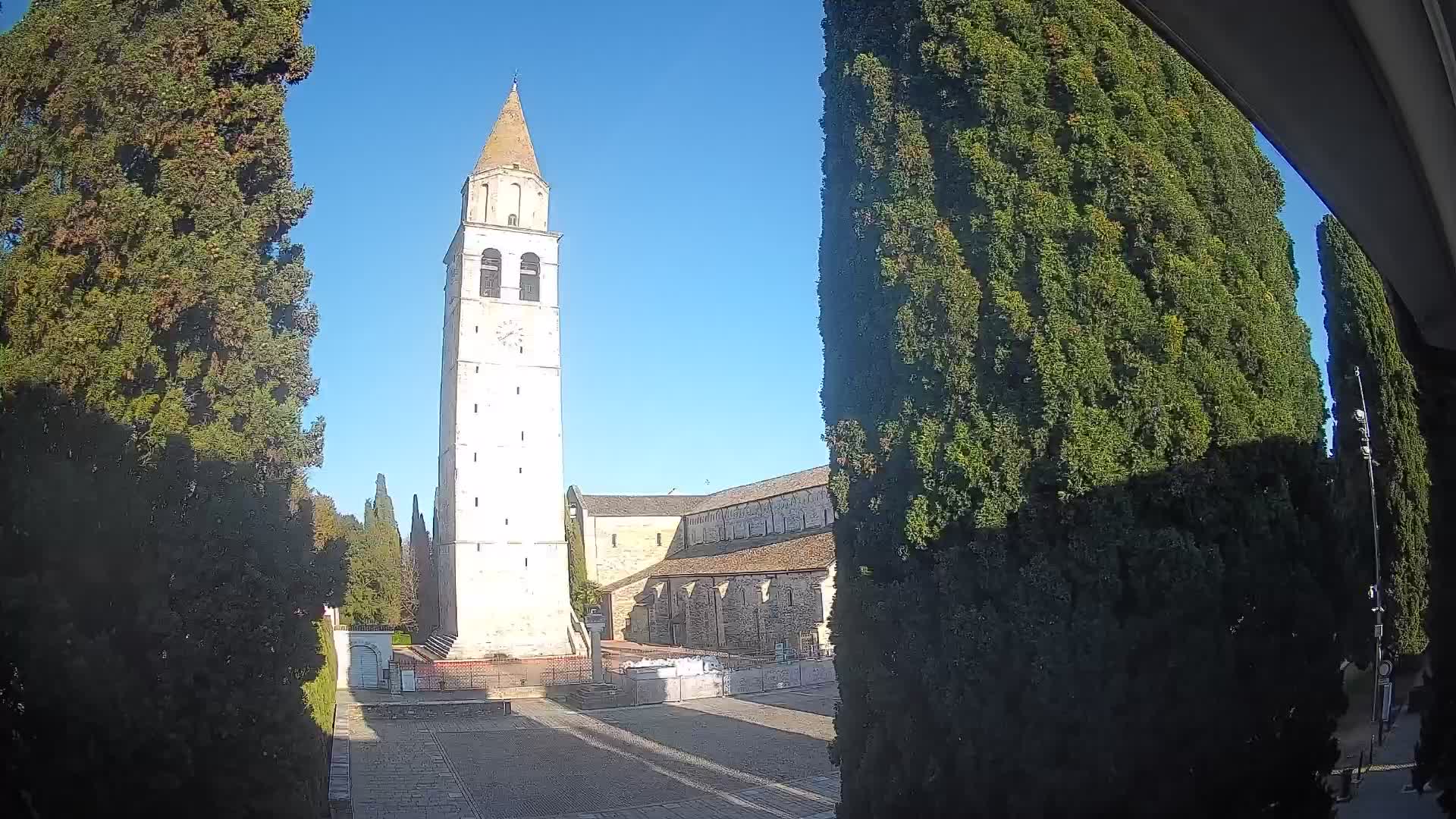 Akvileja – trg Capitolo