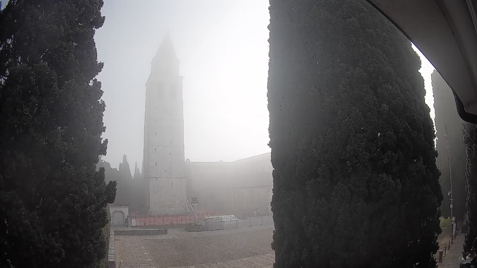 Akvileja – trg Capitolo