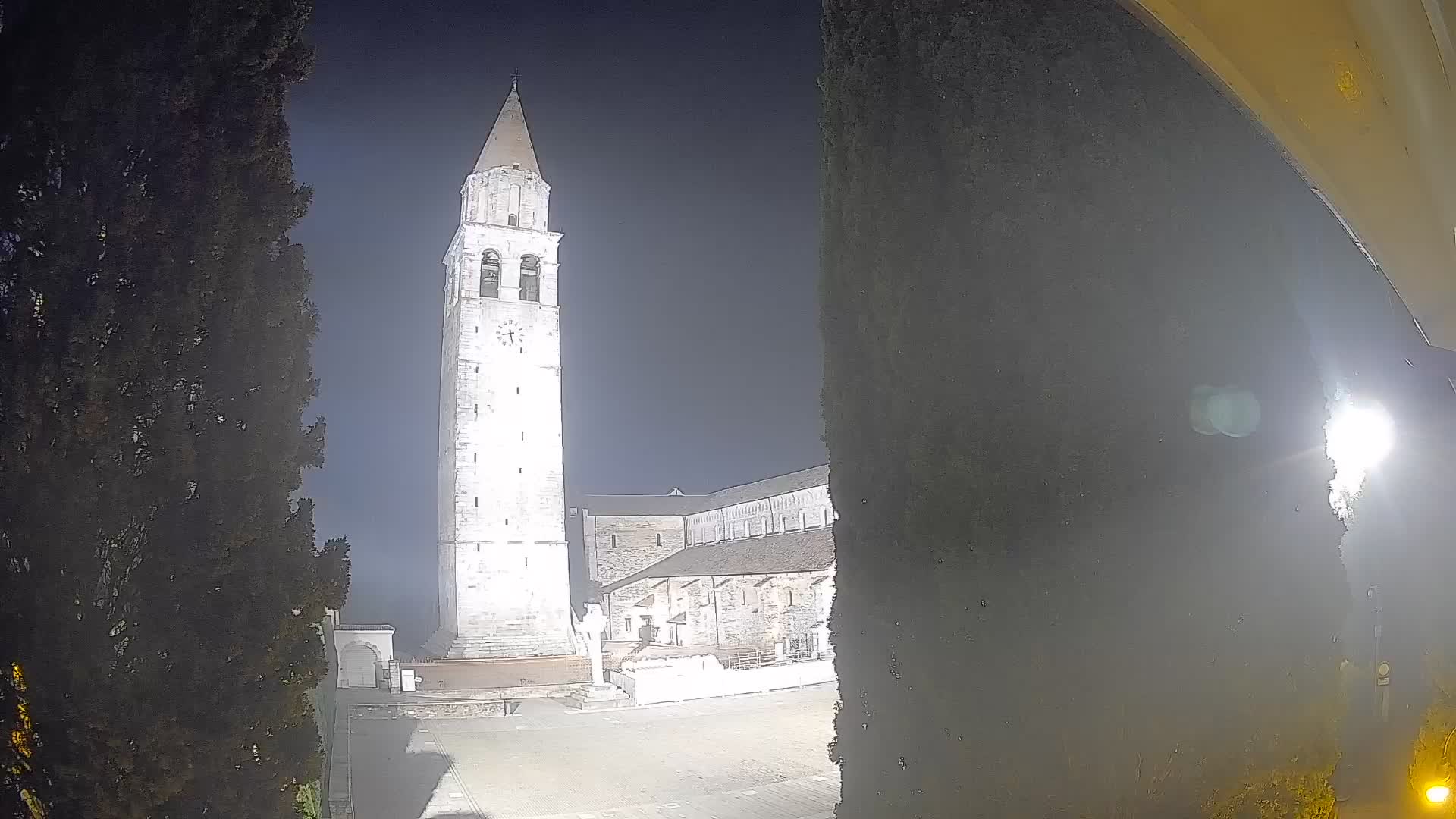 Akvileja – trg Capitolo