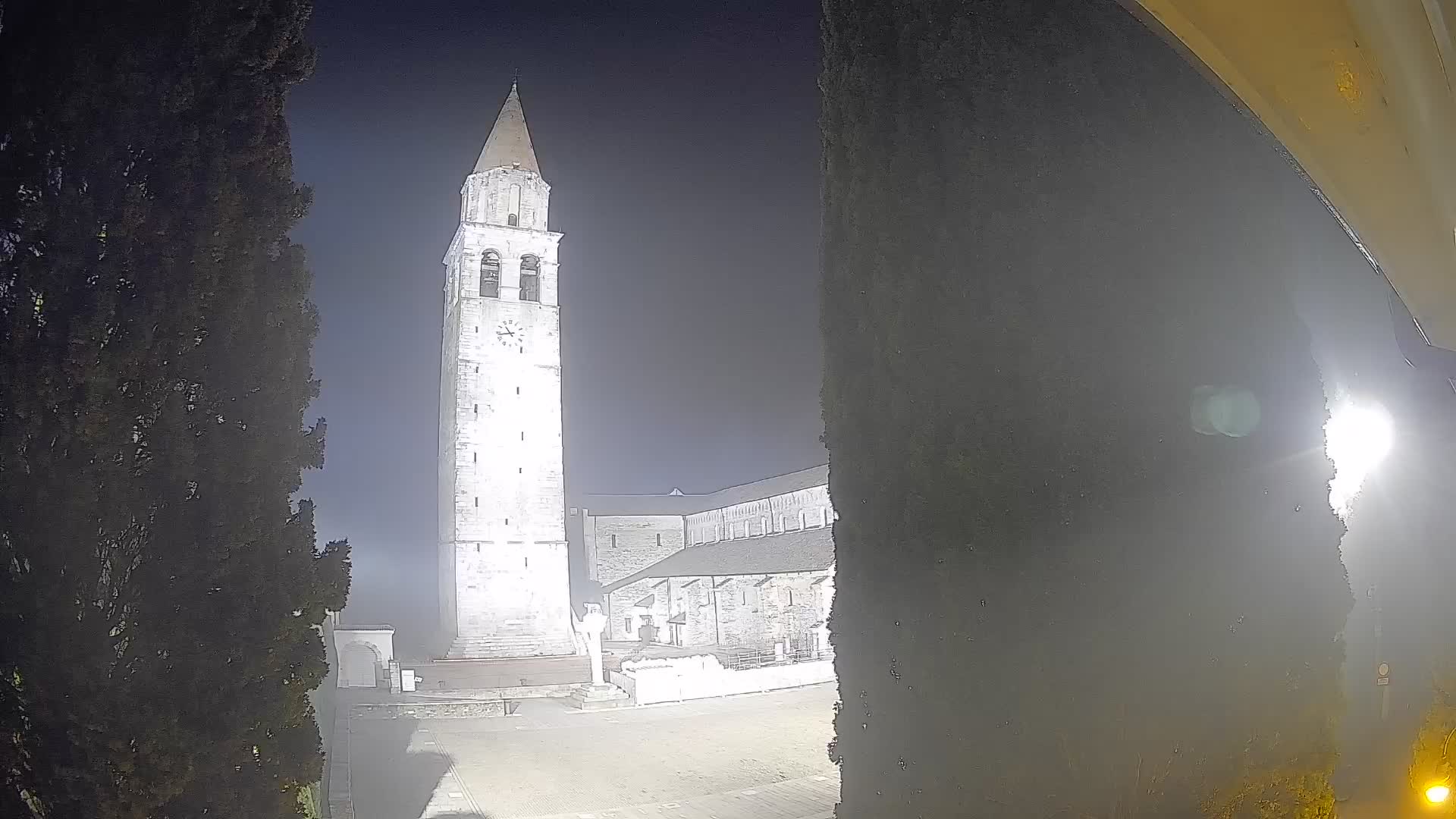 Akvileja – trg Capitolo