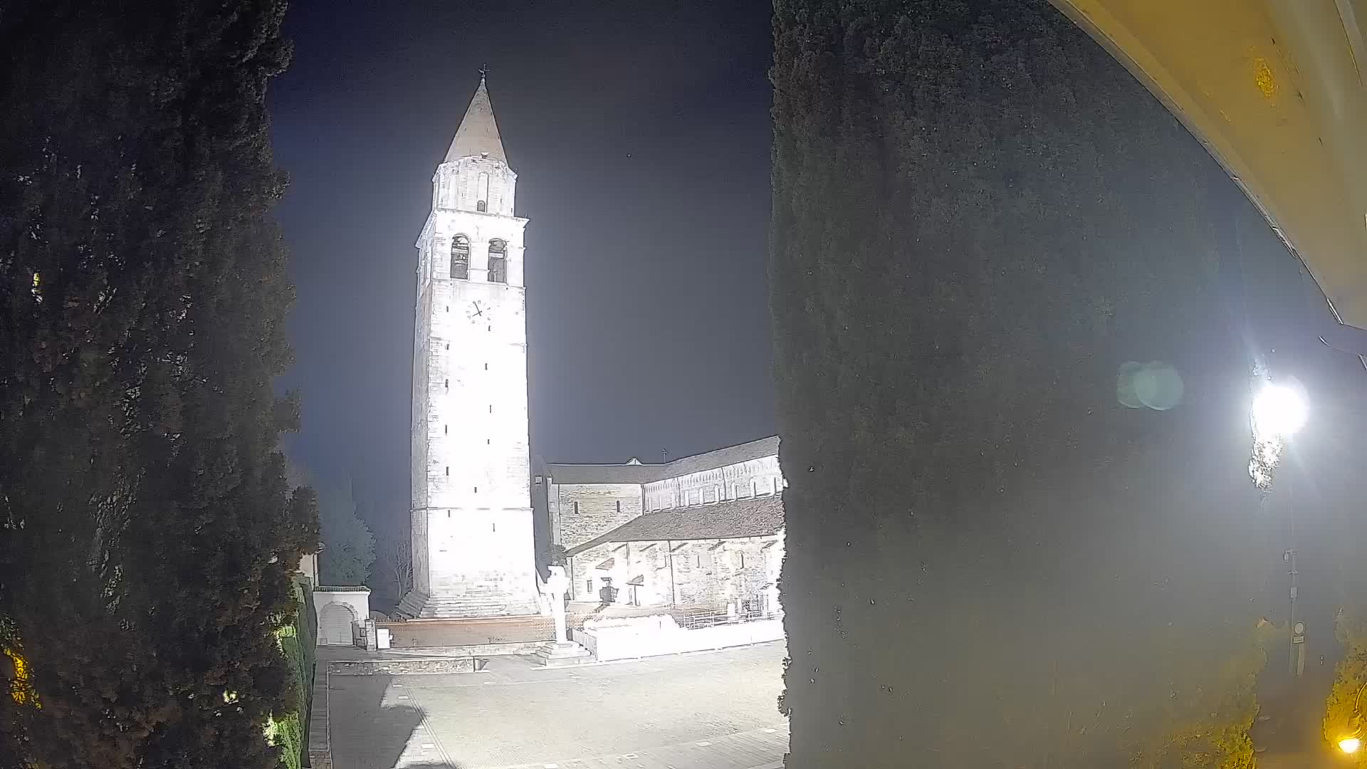 Akvileja – trg Capitolo