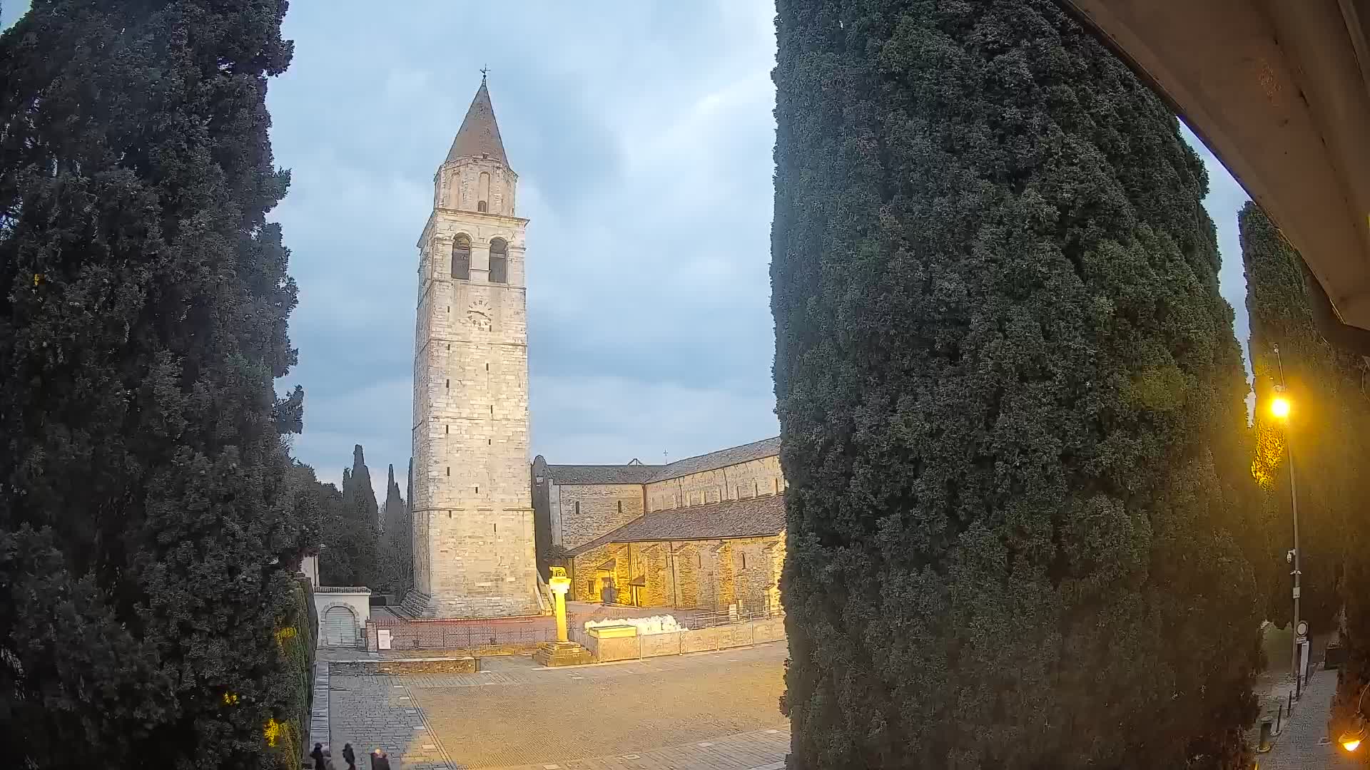 Akvileja – trg Capitolo