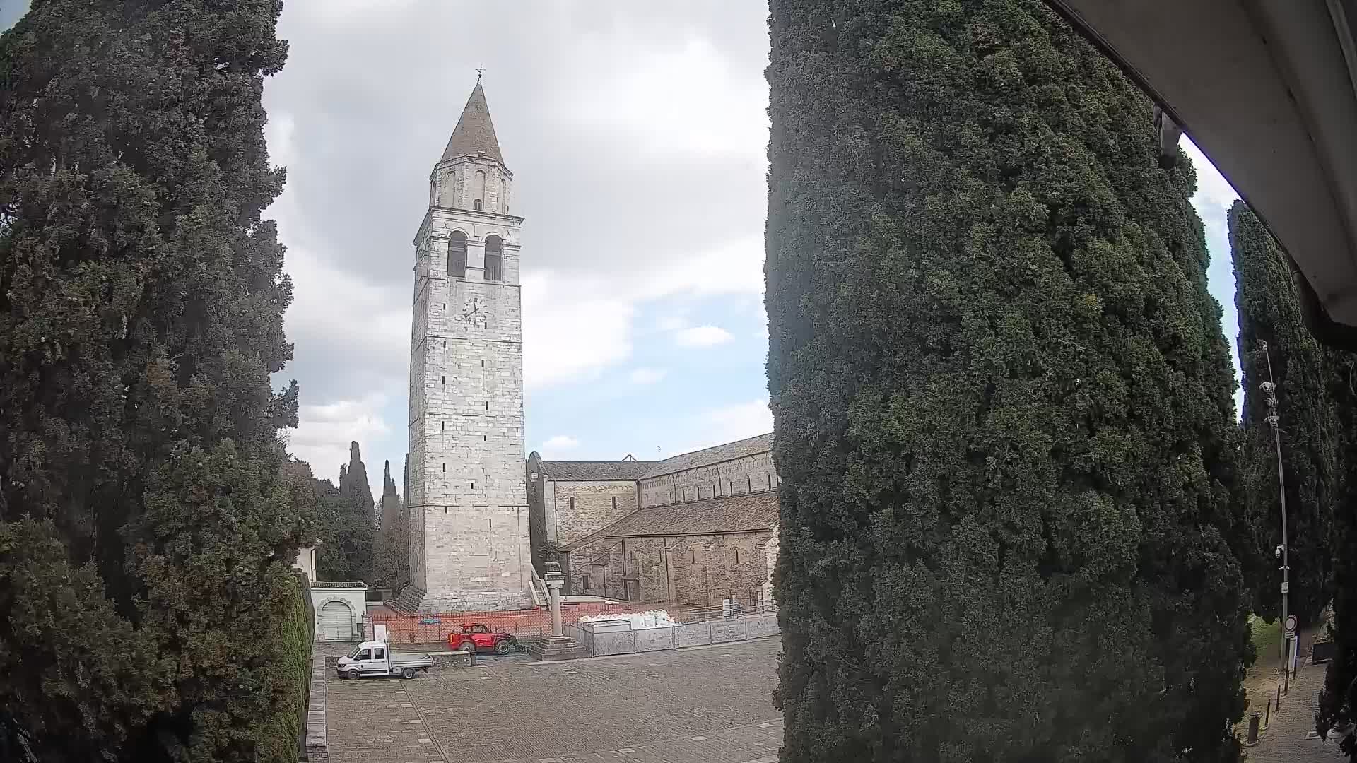 Akvileja – trg Capitolo