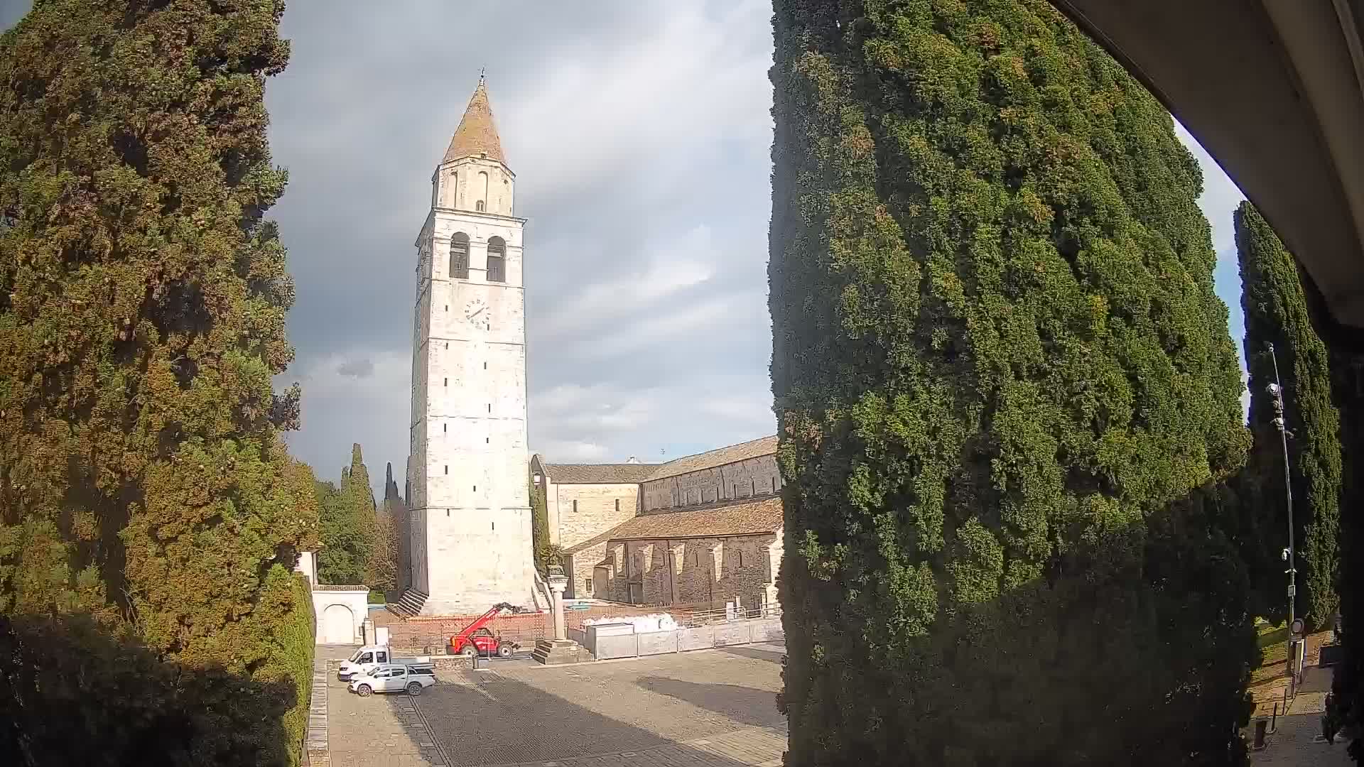 Akvileja – trg Capitolo