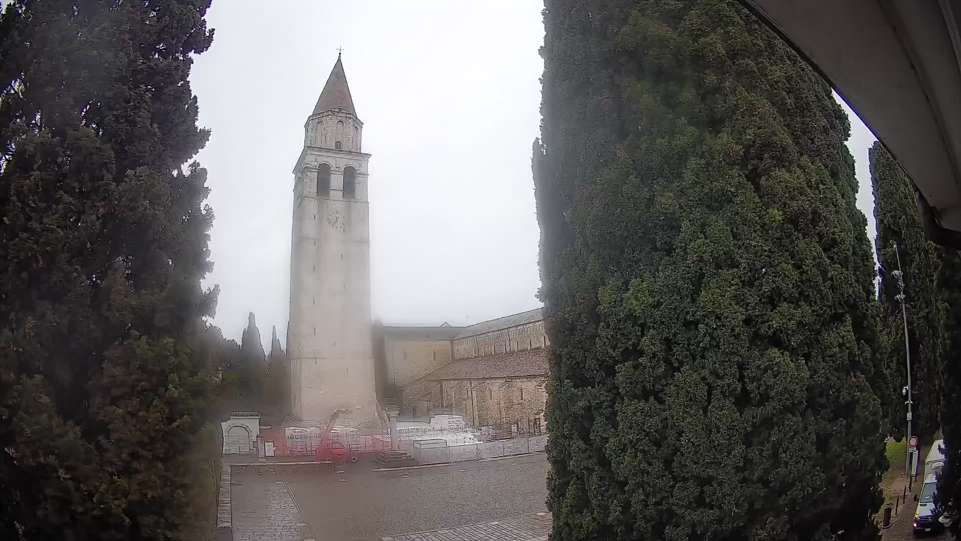 Akvileja – trg Capitolo