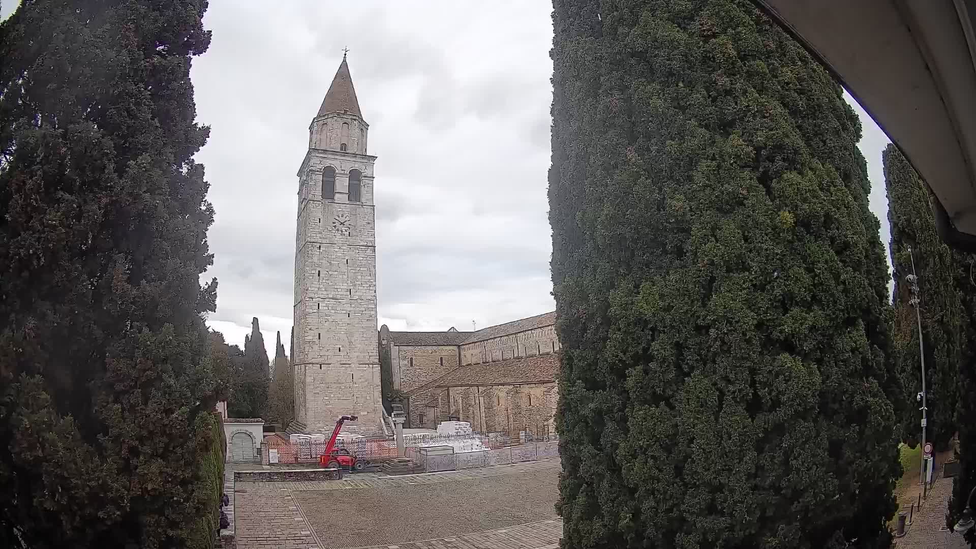 Akvileja – trg Capitolo