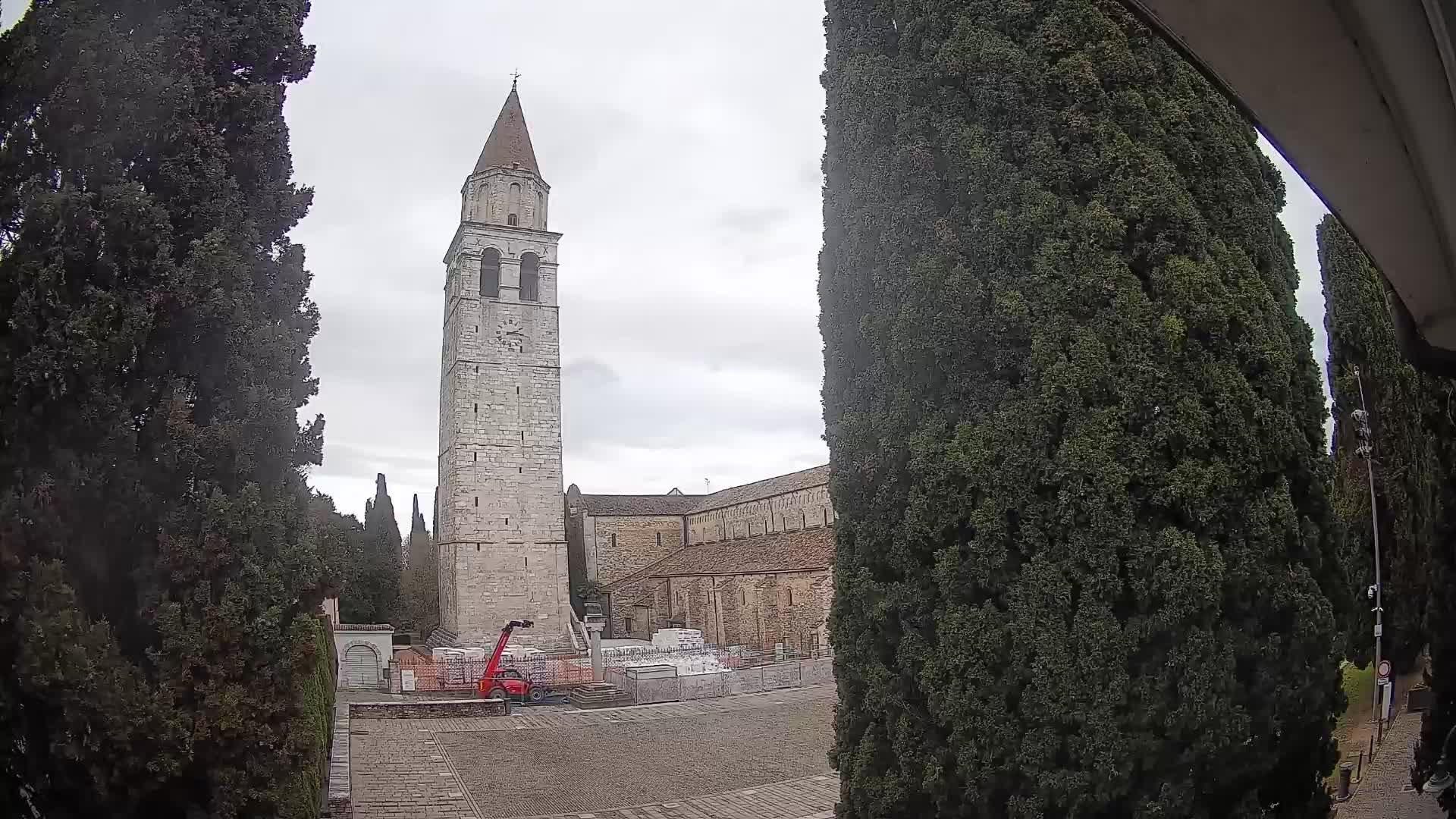 Akvileja – trg Capitolo