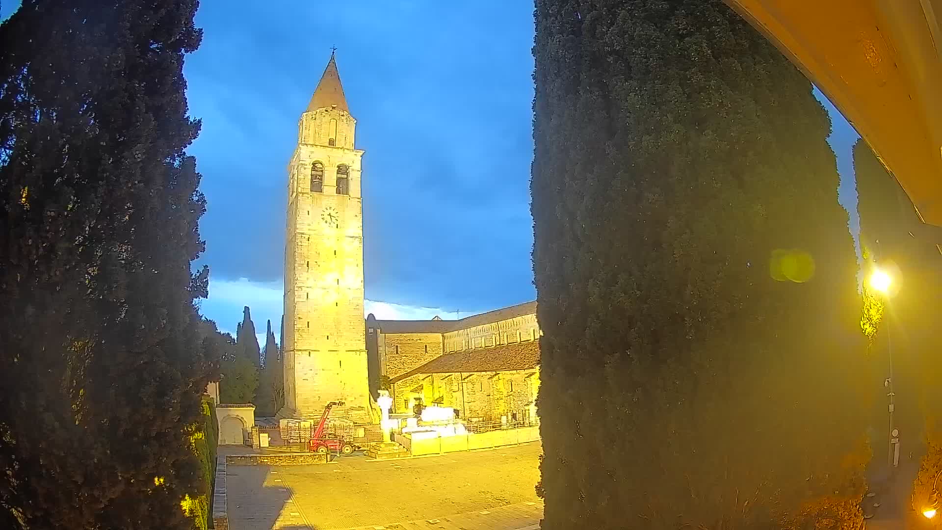 Akvileja – trg Capitolo