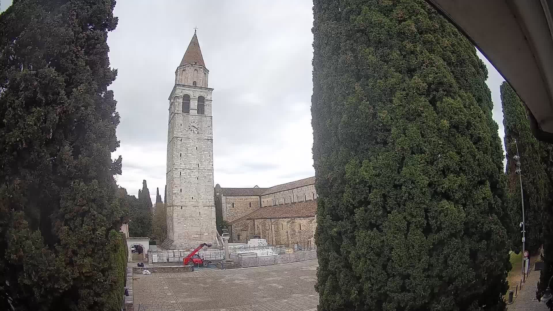 Akvileja – trg Capitolo