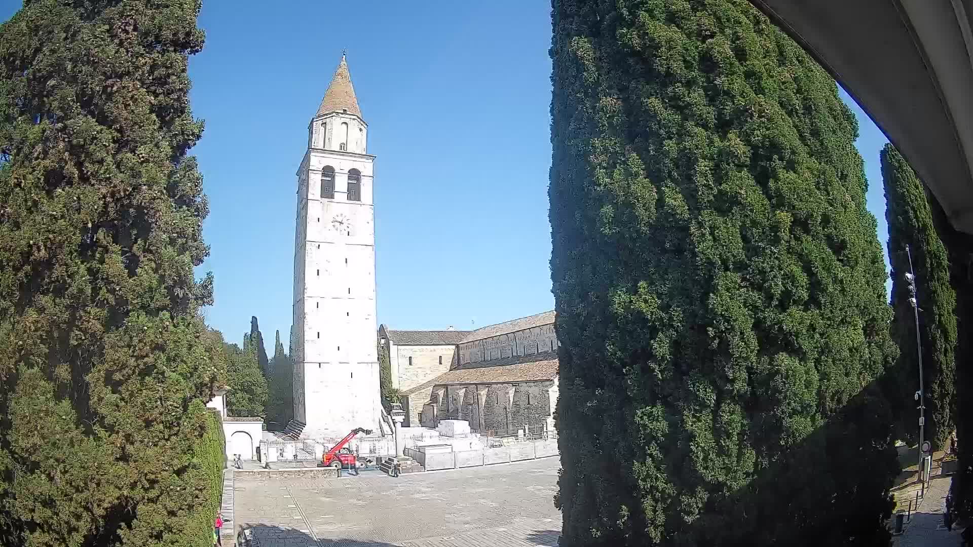 Akvileja – trg Capitolo