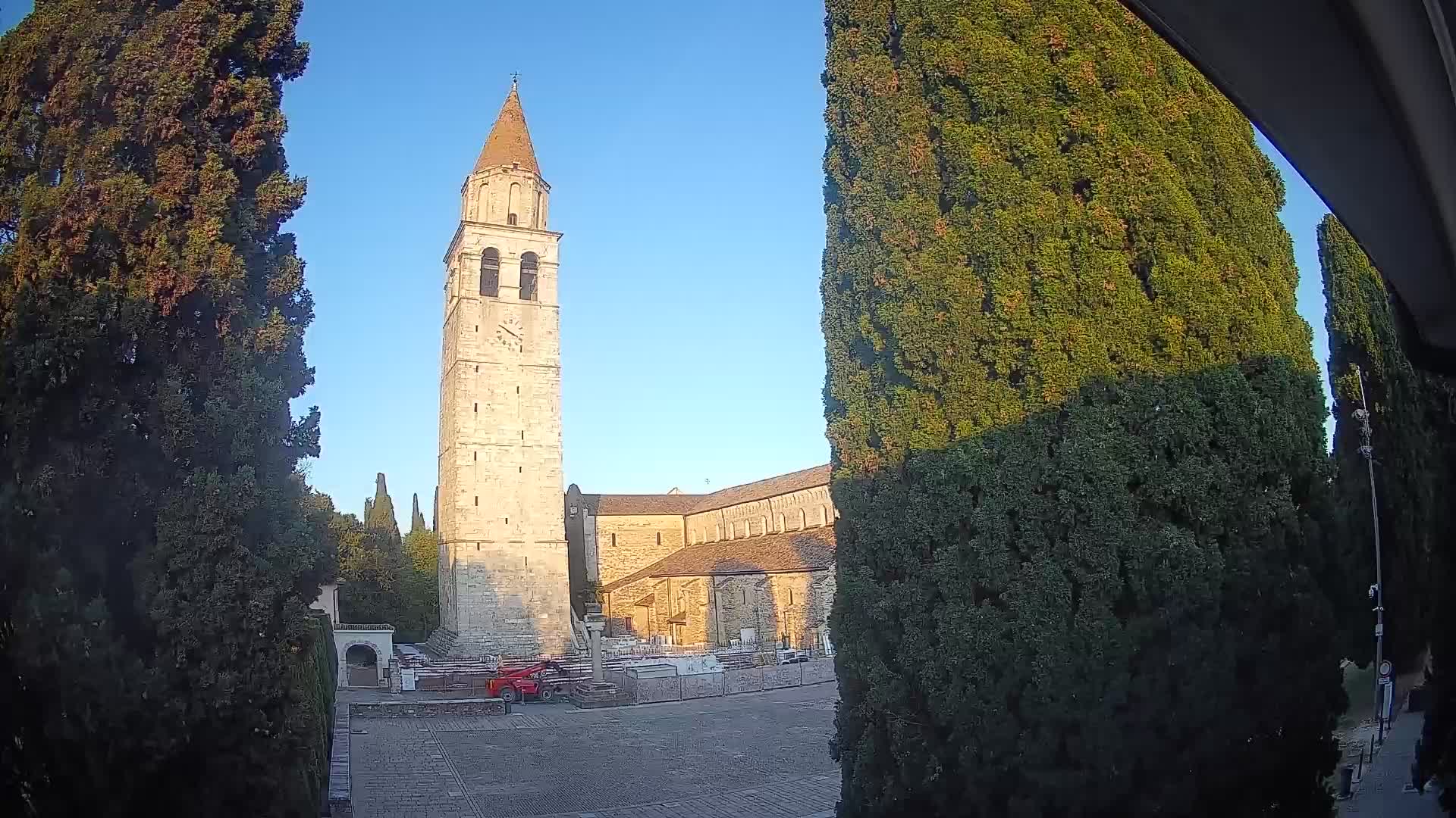 Akvileja – trg Capitolo