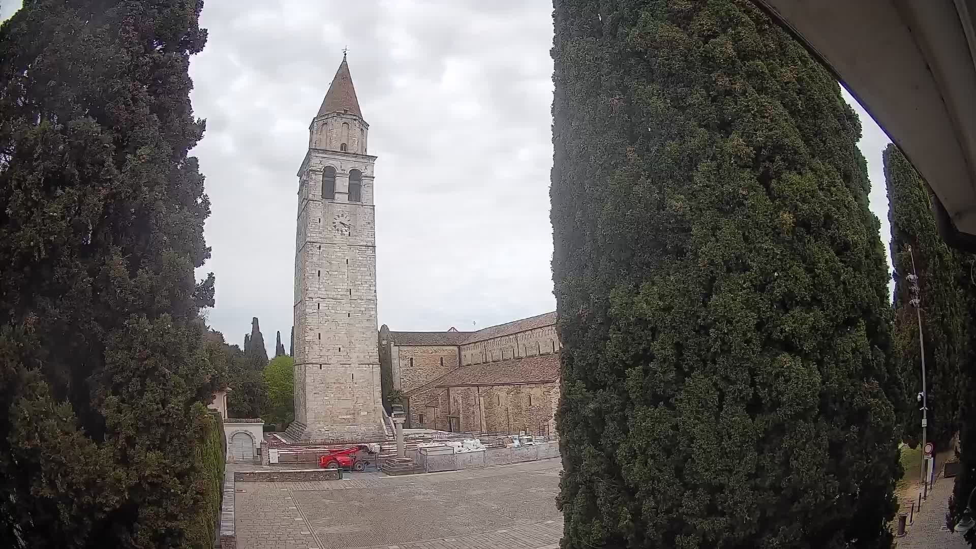 Akvileja – trg Capitolo