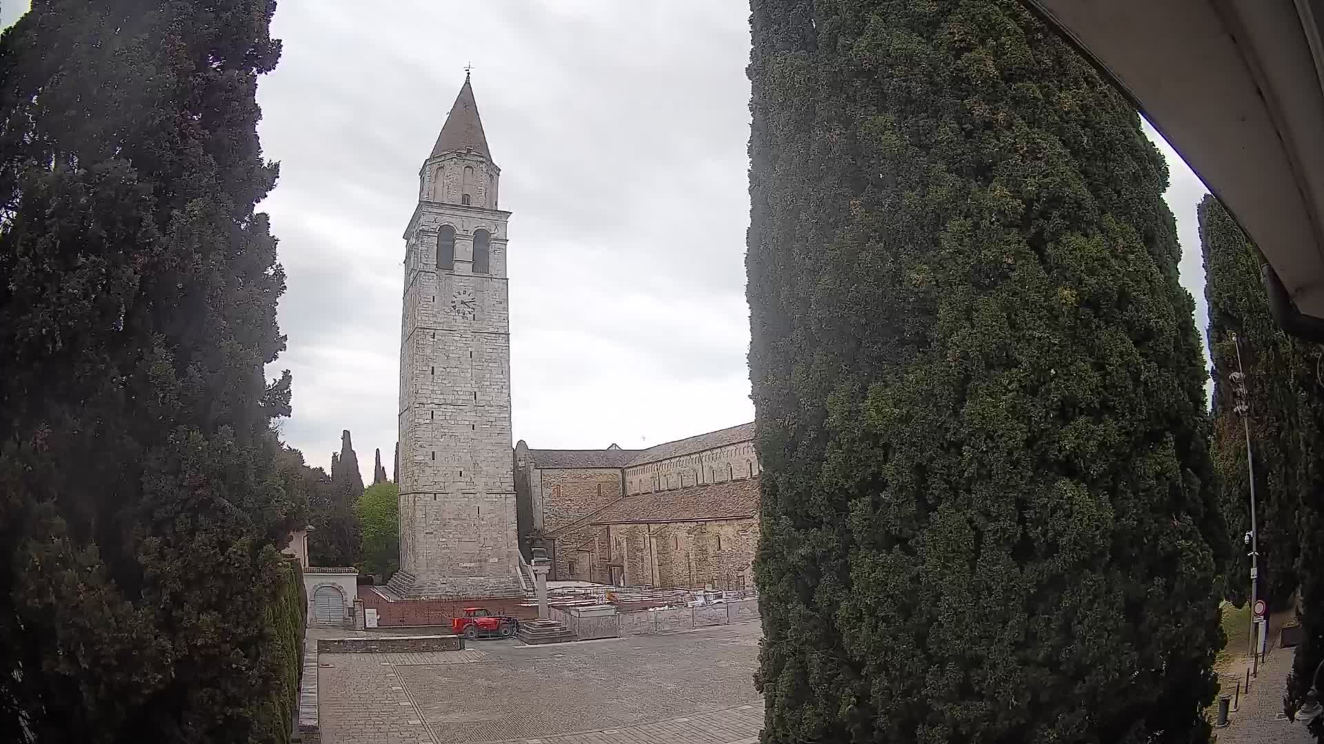 Akvileja – trg Capitolo