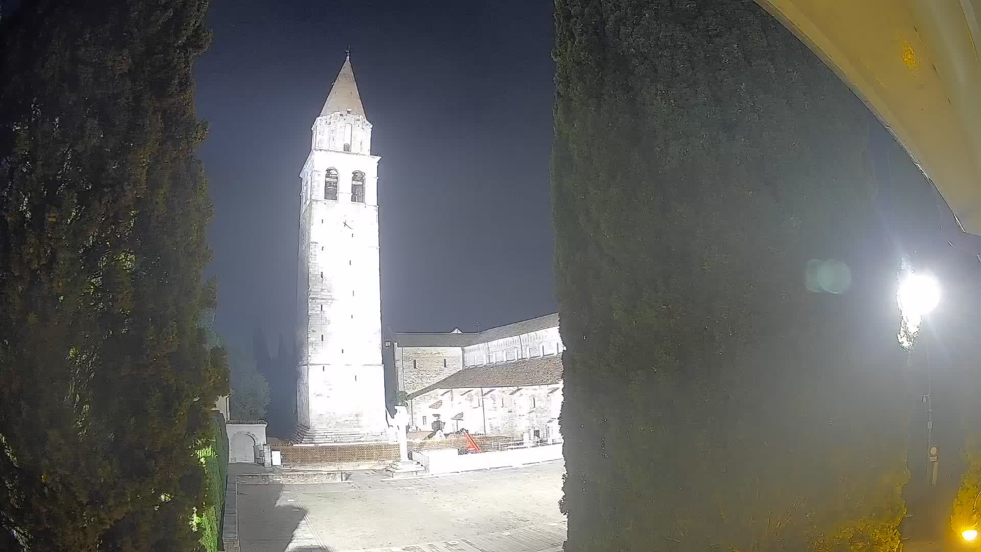 Akvileja – trg Capitolo