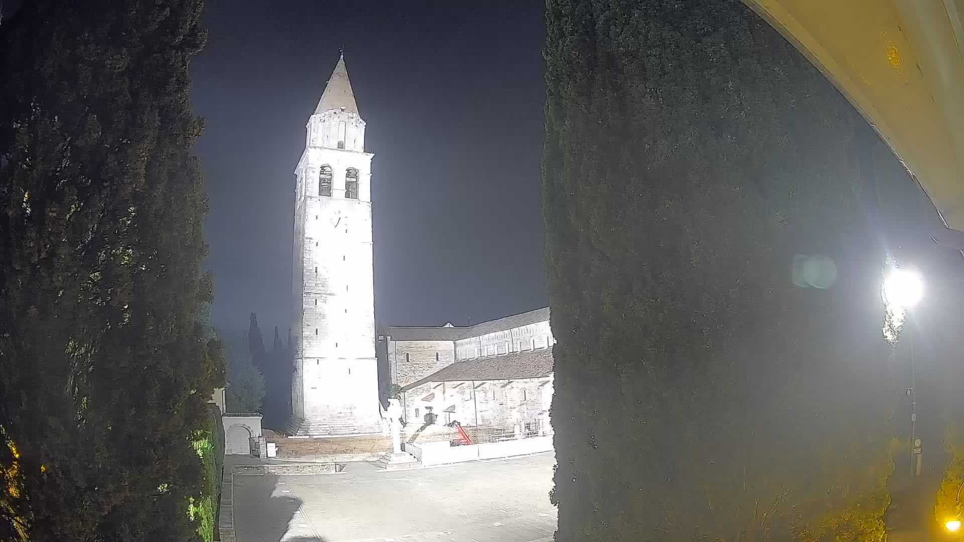 Akvileja – trg Capitolo