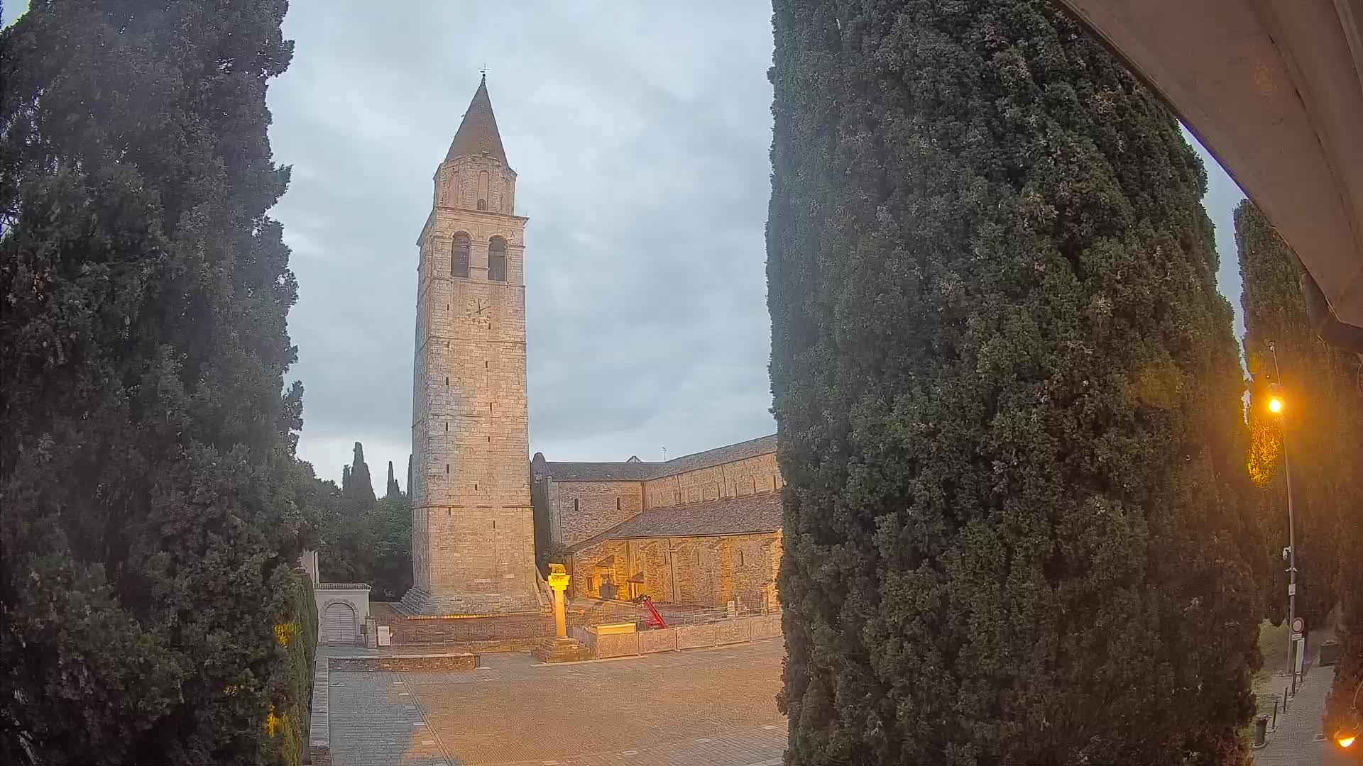 Akvileja – trg Capitolo