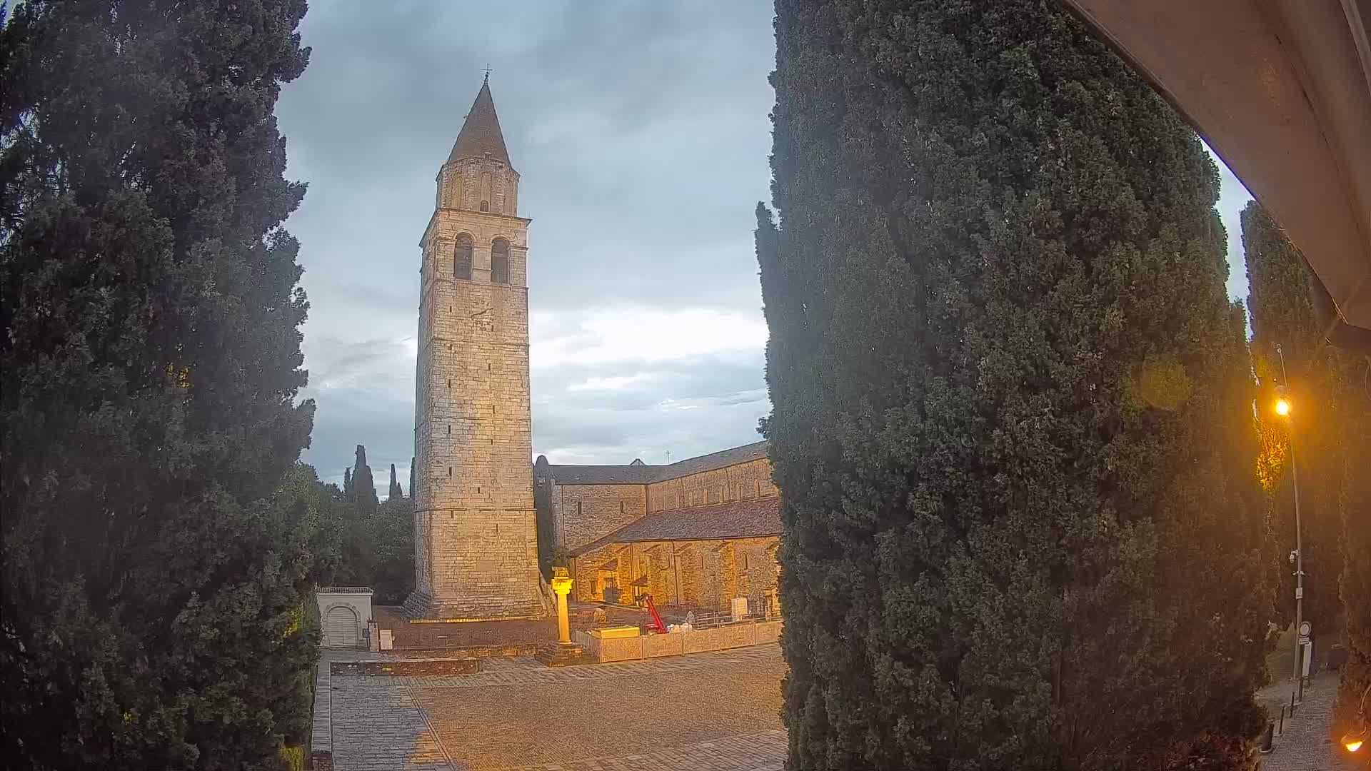 Akvileja – trg Capitolo