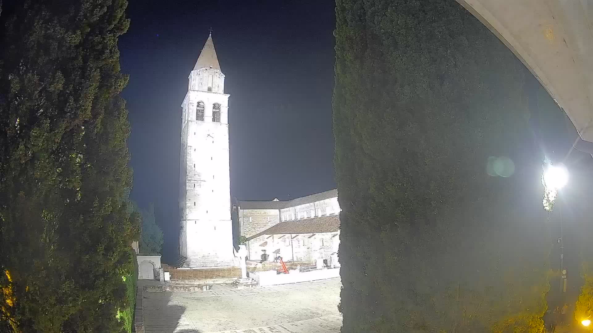 Akvileja – trg Capitolo