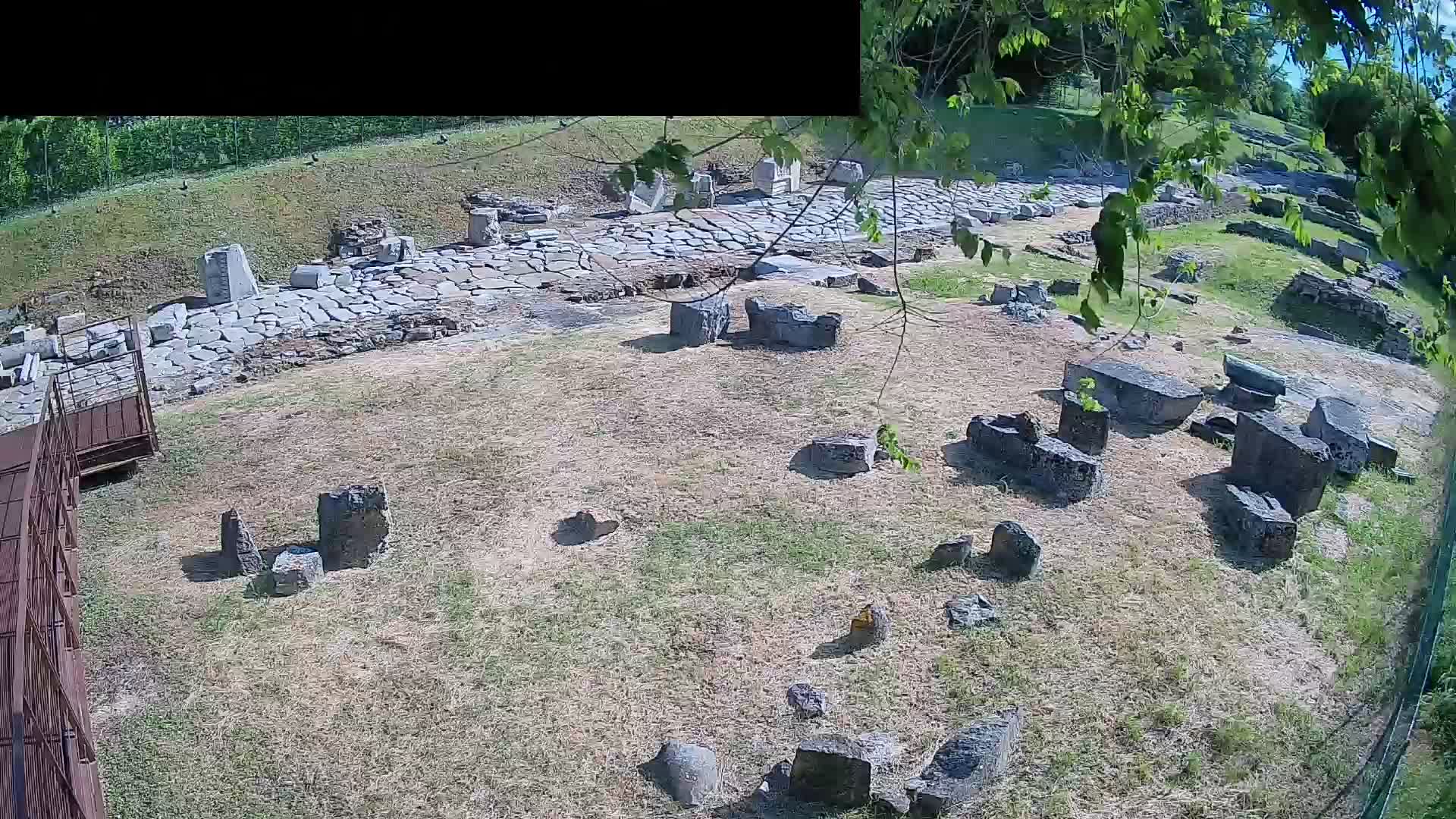 Akvileja – Decumano di Aratria Galla